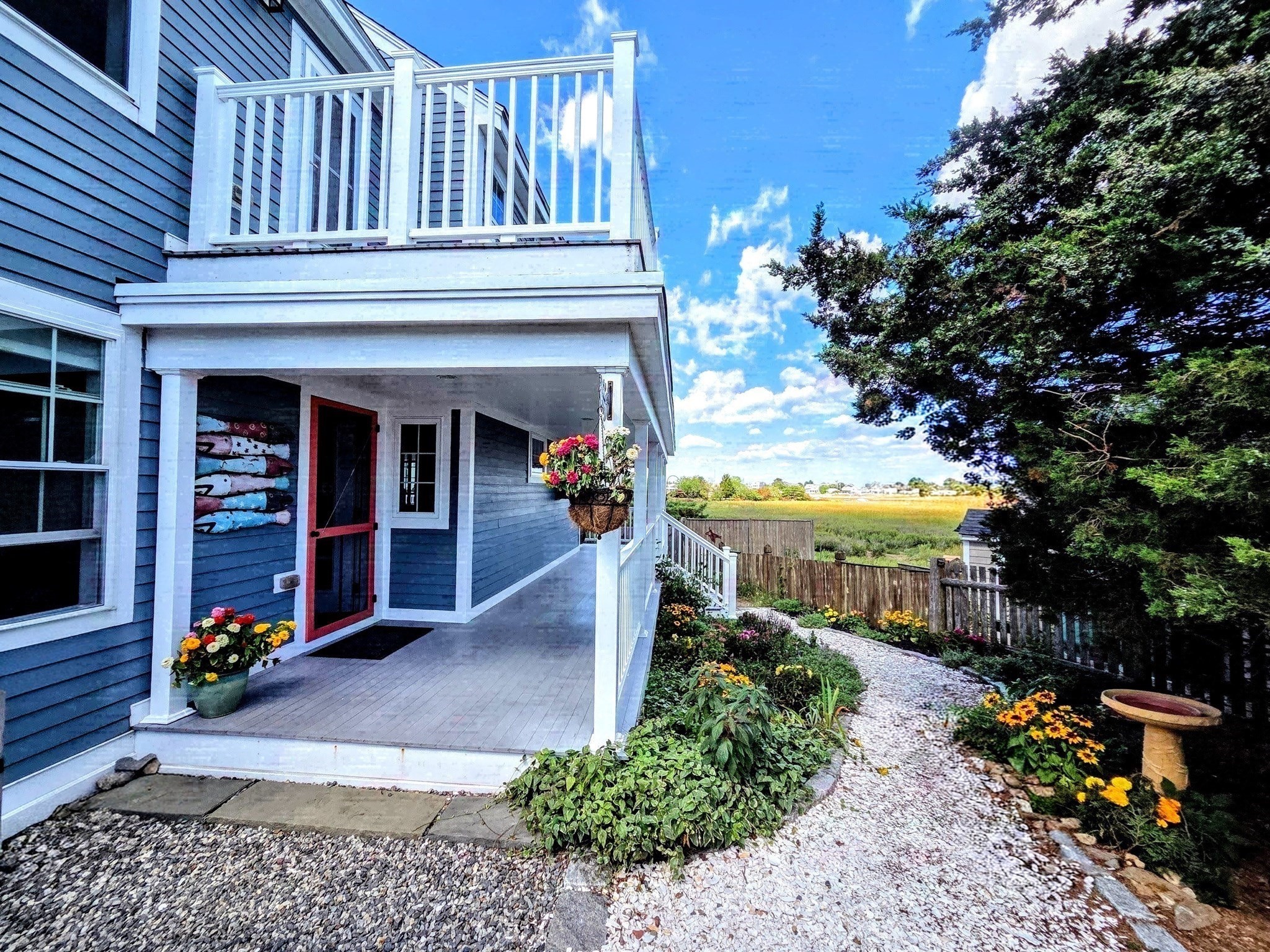 7 Louise St. Property Photo 2
