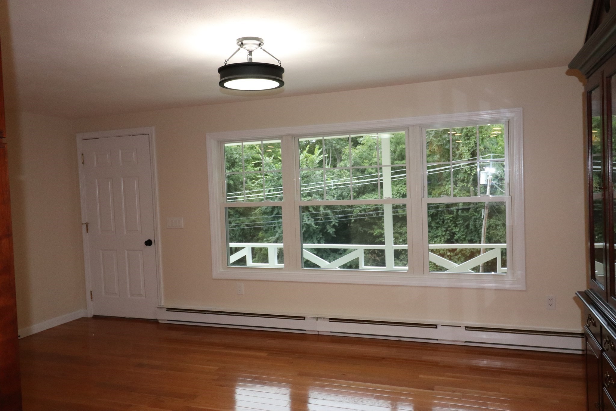 146 Walnut St Property Photo 2
