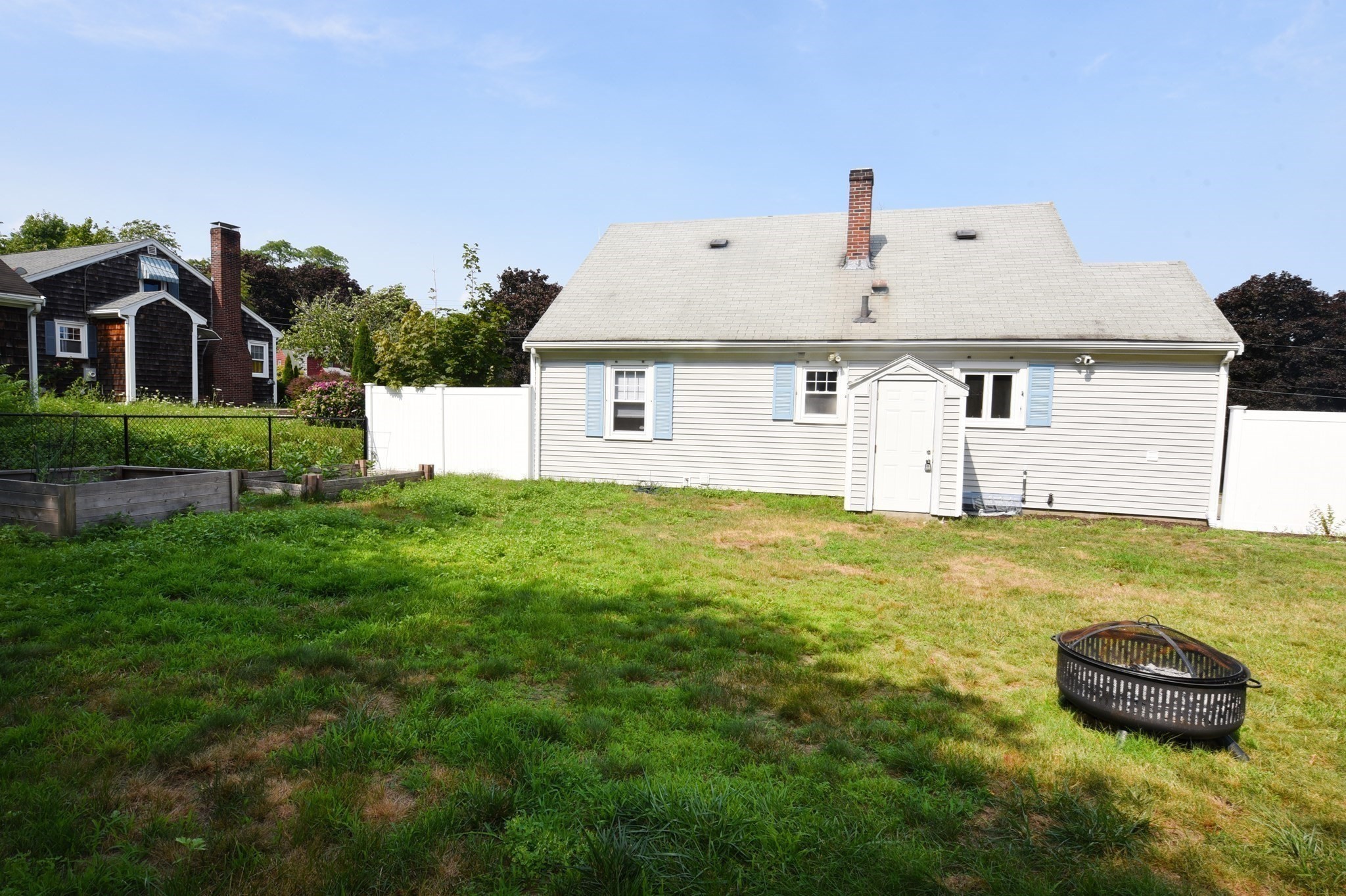 18 Gould Rd Property Photo 5