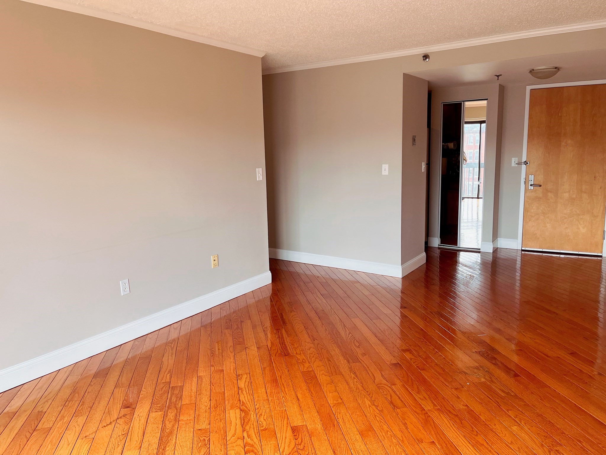 15 N Beacon St # 417 Property Photo 1