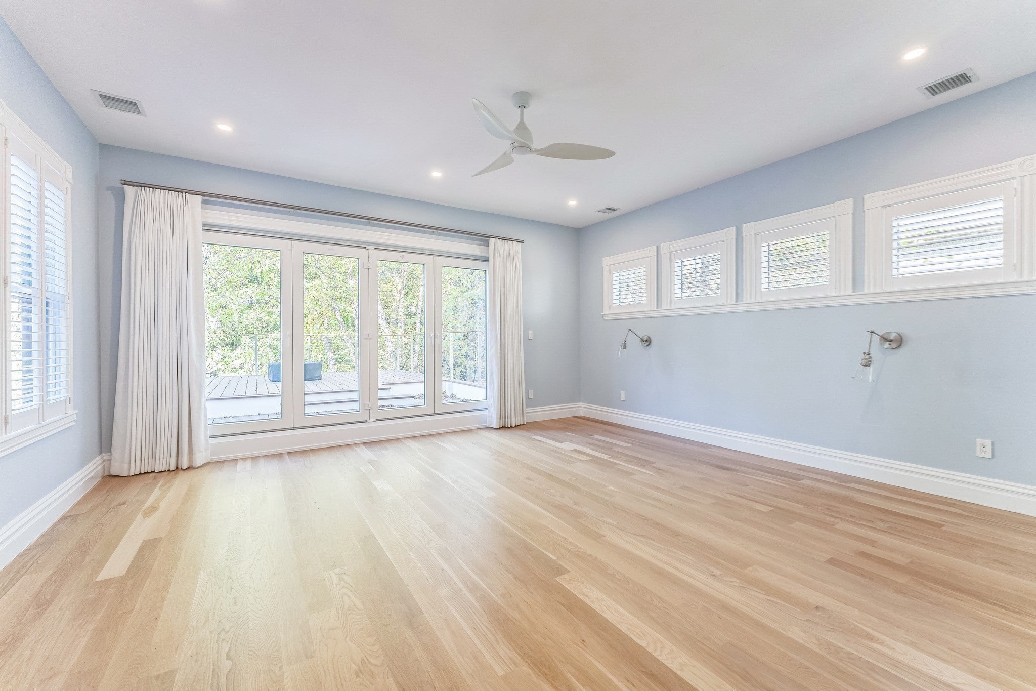220 Aspinwall Ave Property Photo 17