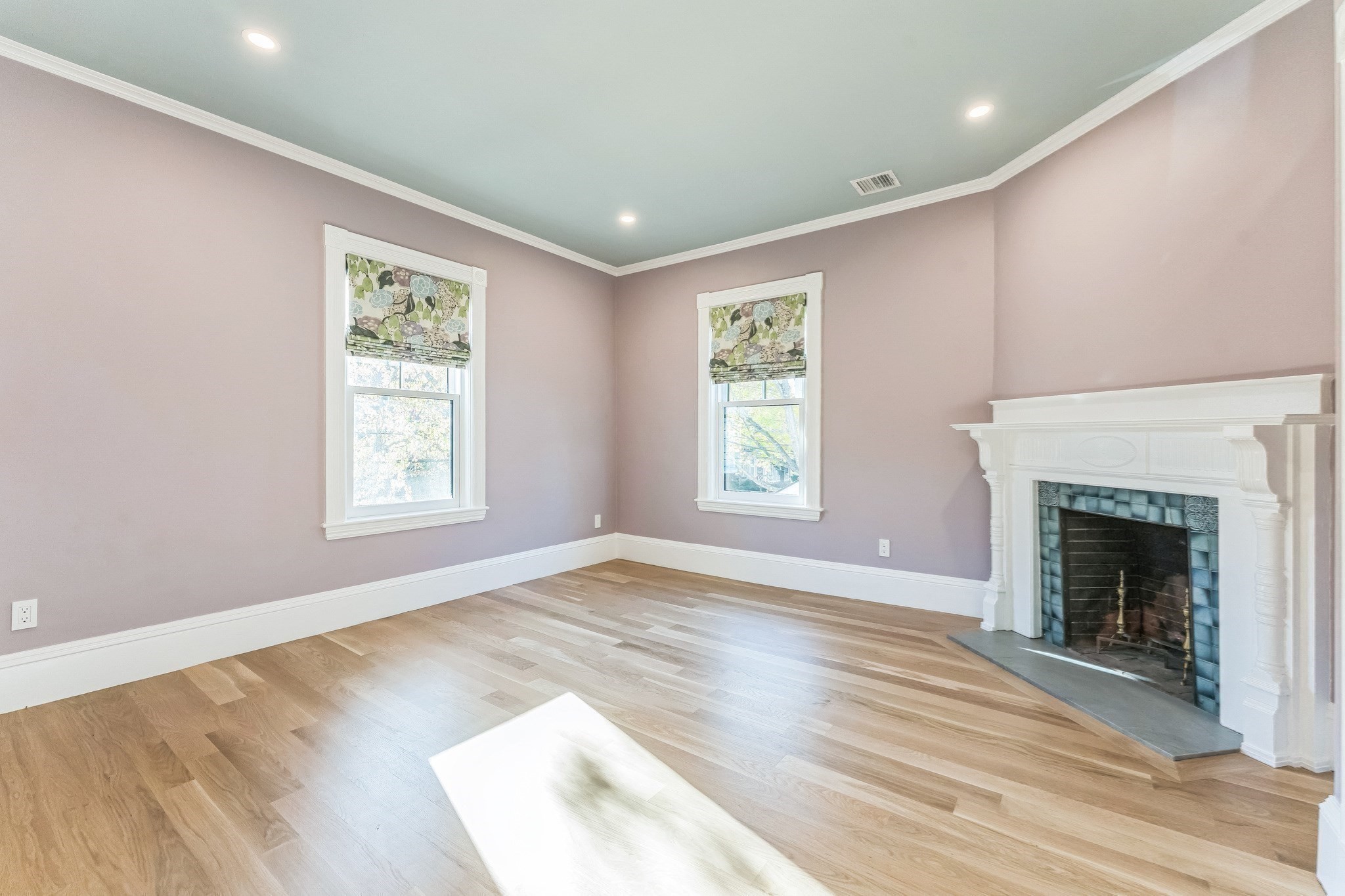 220 Aspinwall Ave Property Photo 22
