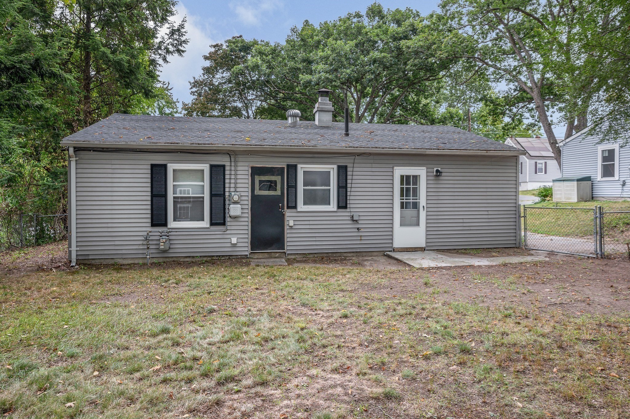 122 Fetherston Ave Property Photo 33
