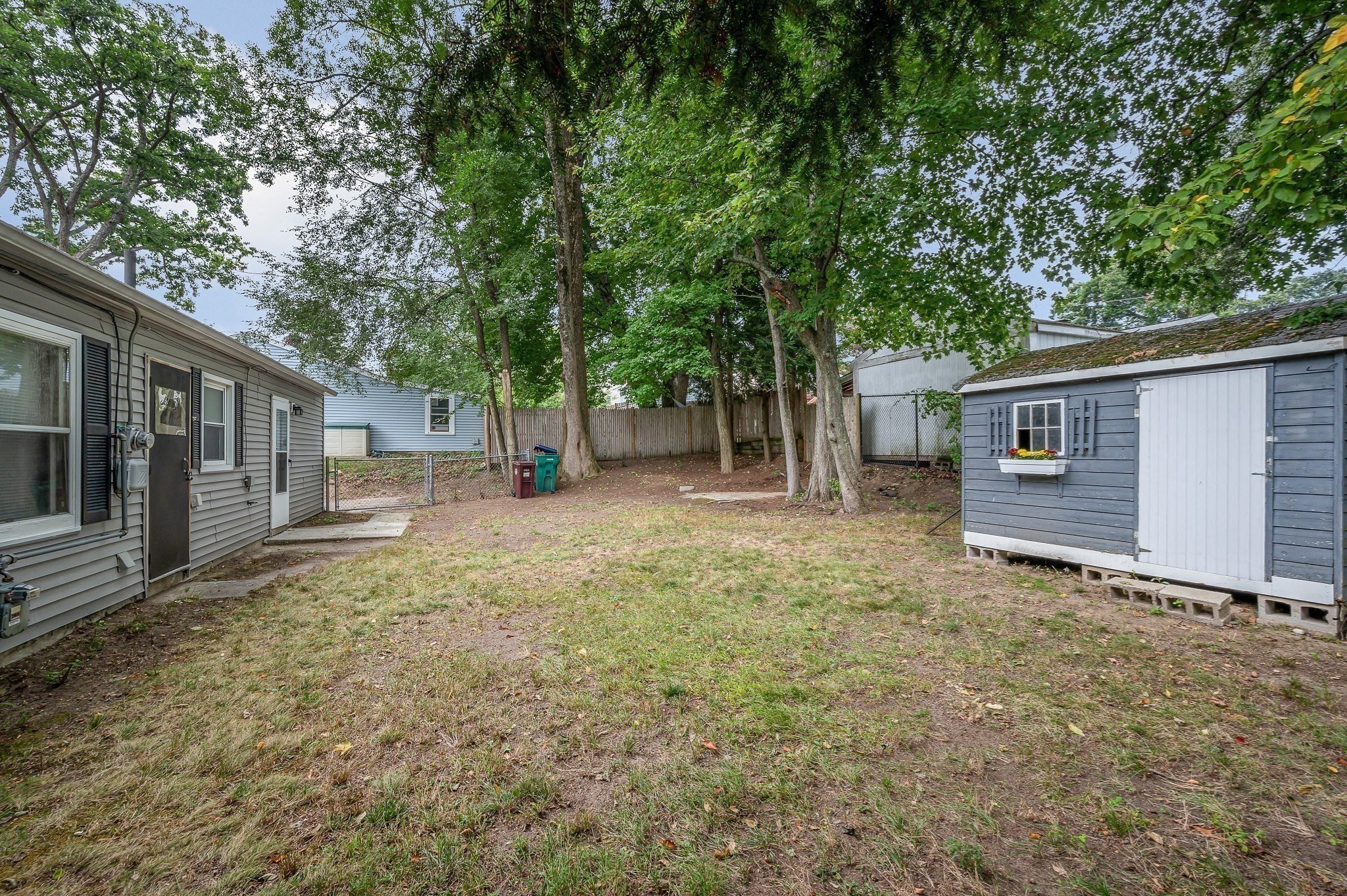 122 Fetherston Ave Property Photo 36