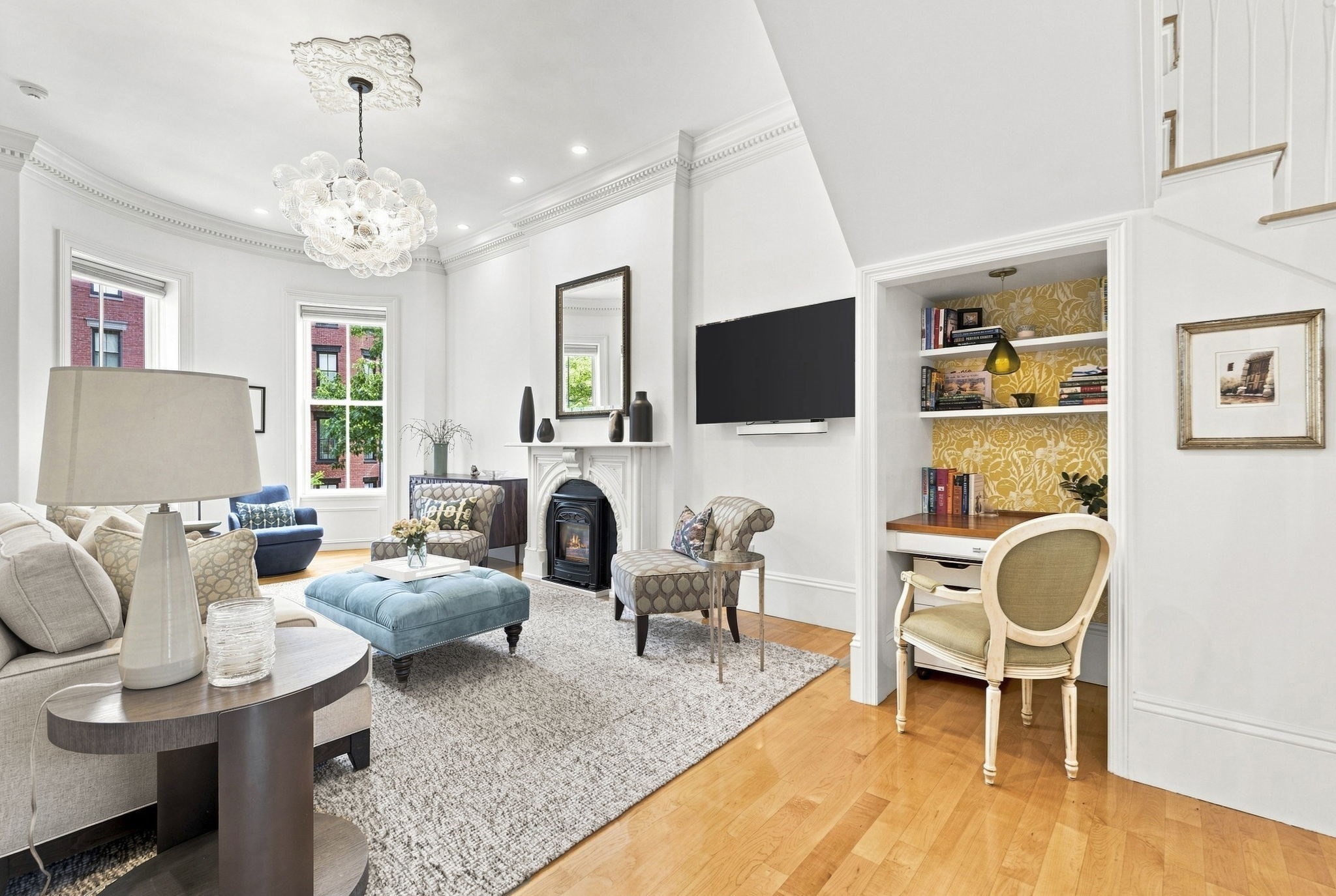 44 Rutland Sq # 2 Property Photo 3