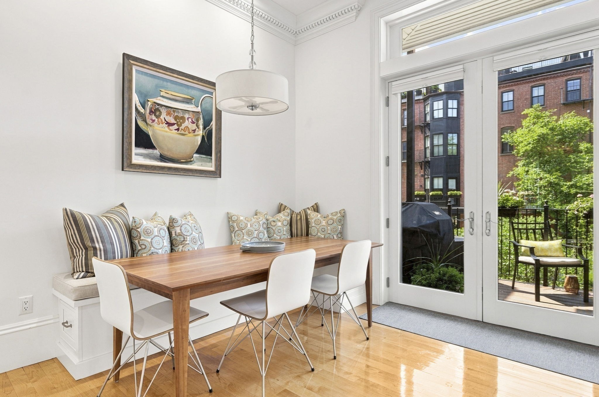 44 Rutland Sq # 2 Property Photo 7