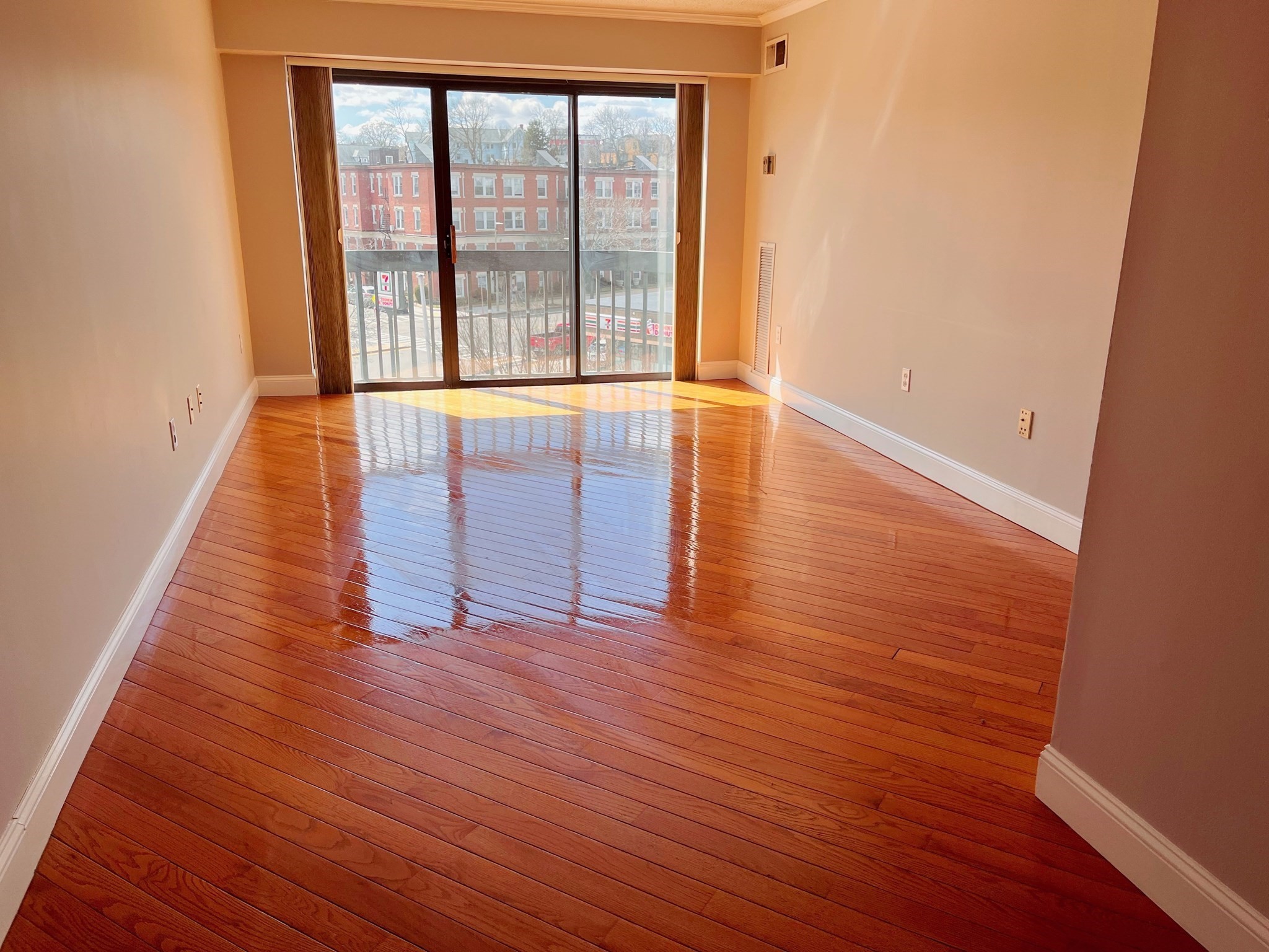 15 N Beacon St # 417 Property Photo 1