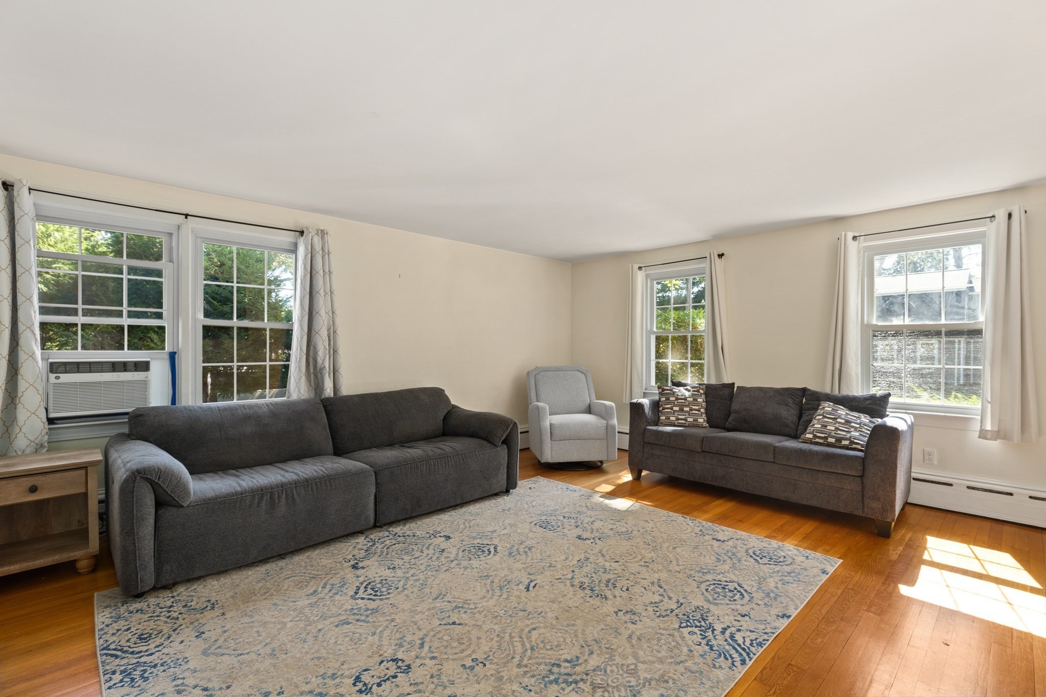 53 Eleanor St Property Photo 12