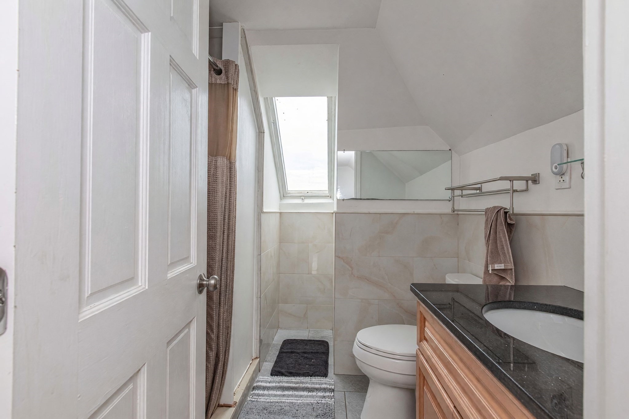 38 Davis St Property Photo 16