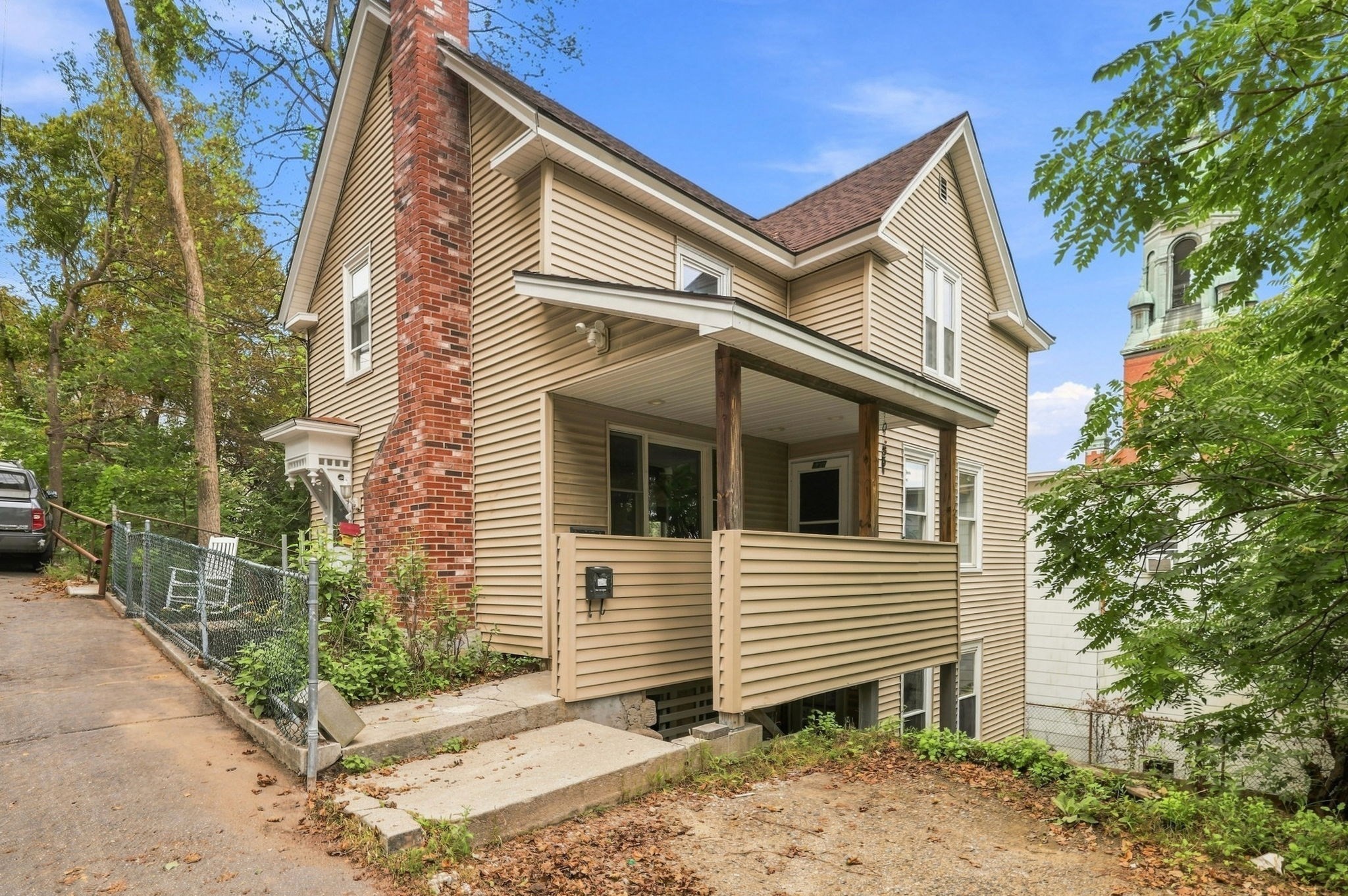 126 Payson St Property Photo 1