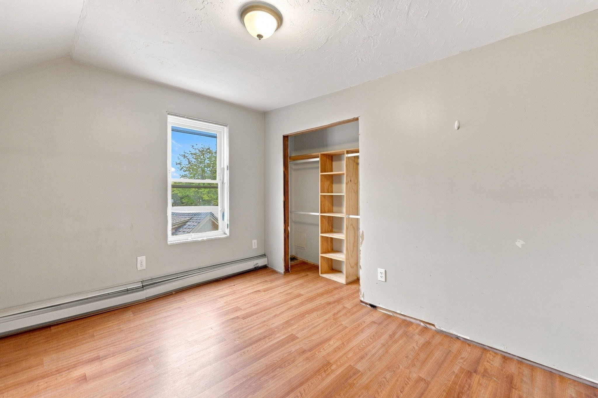126 Payson St Property Photo 25