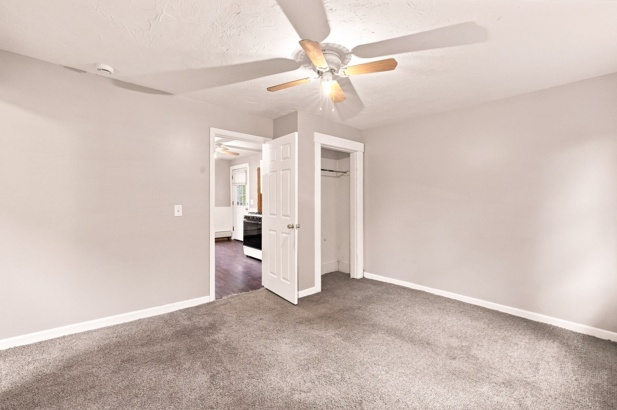 126 Payson St Property Photo 36