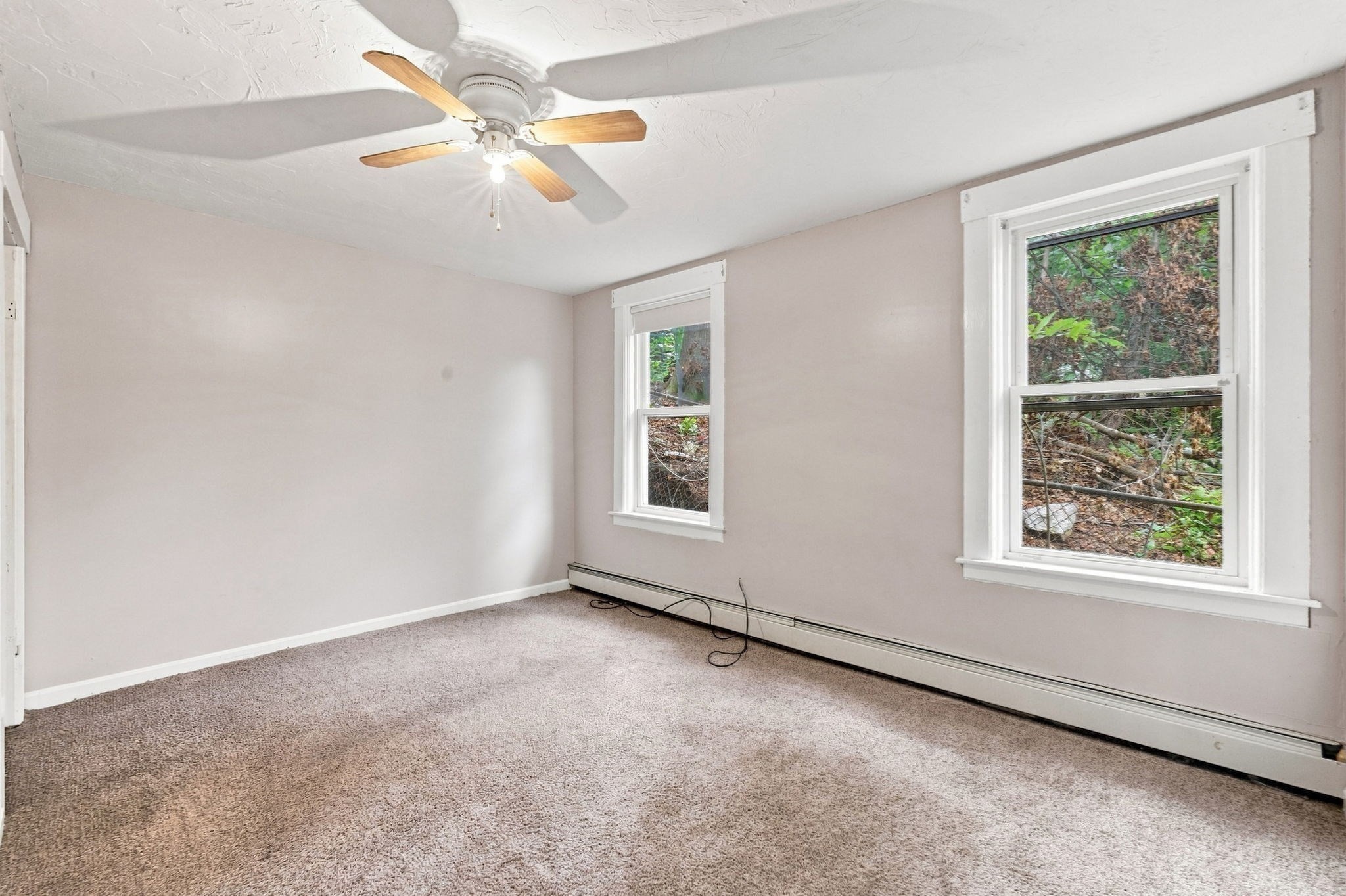 126 Payson St Property Photo 37