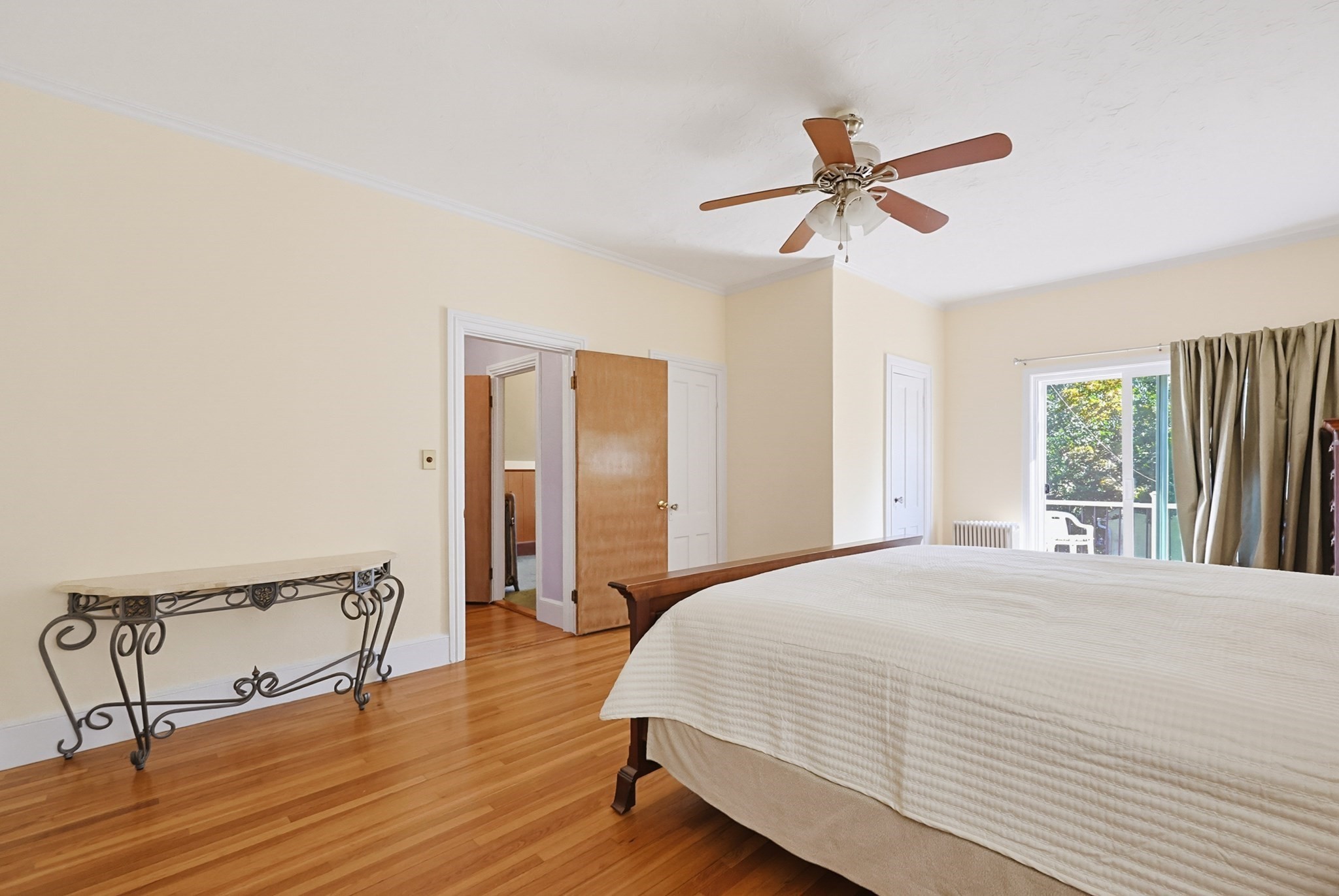 218 County St. Property Photo 21
