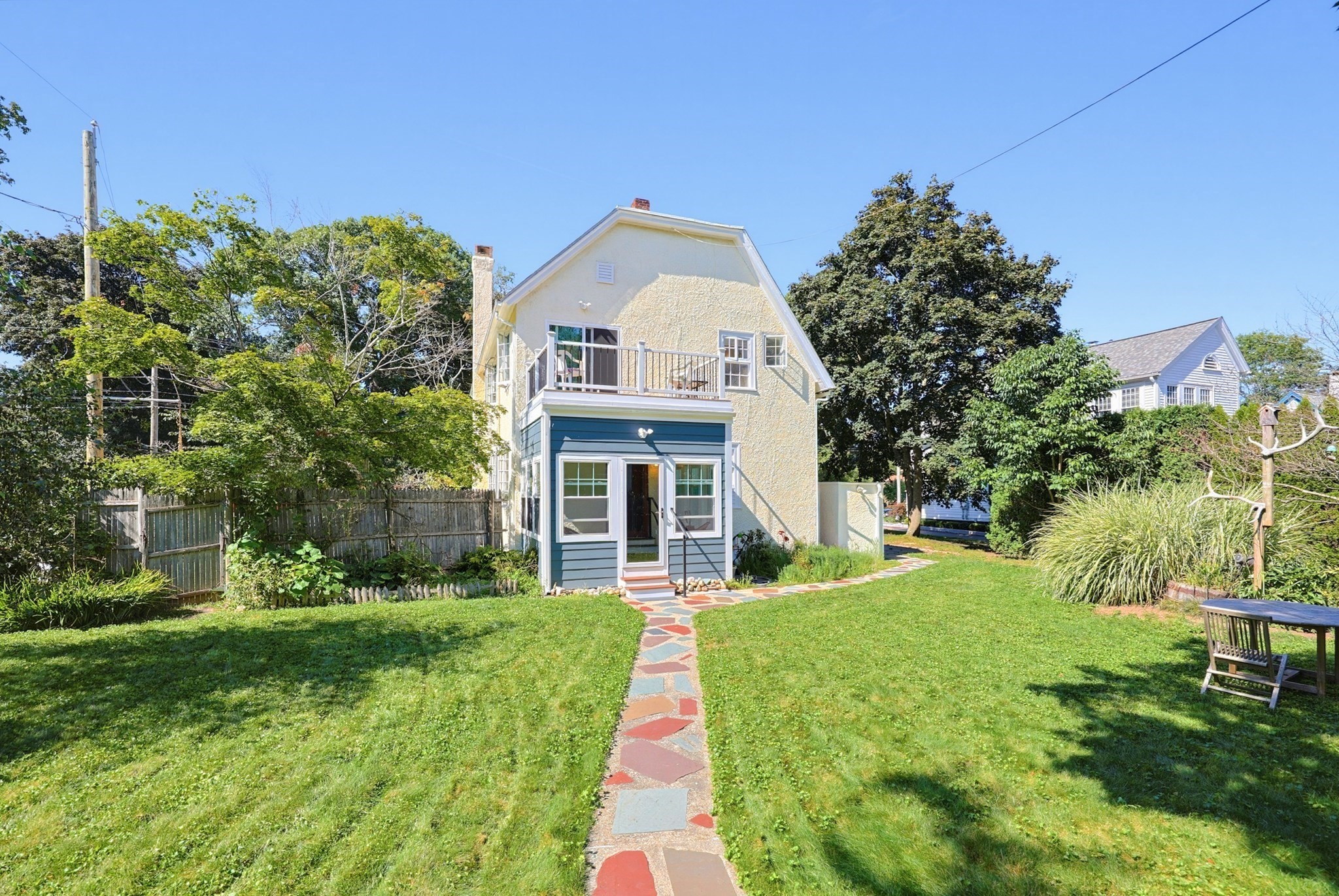 218 County St. Property Photo 37