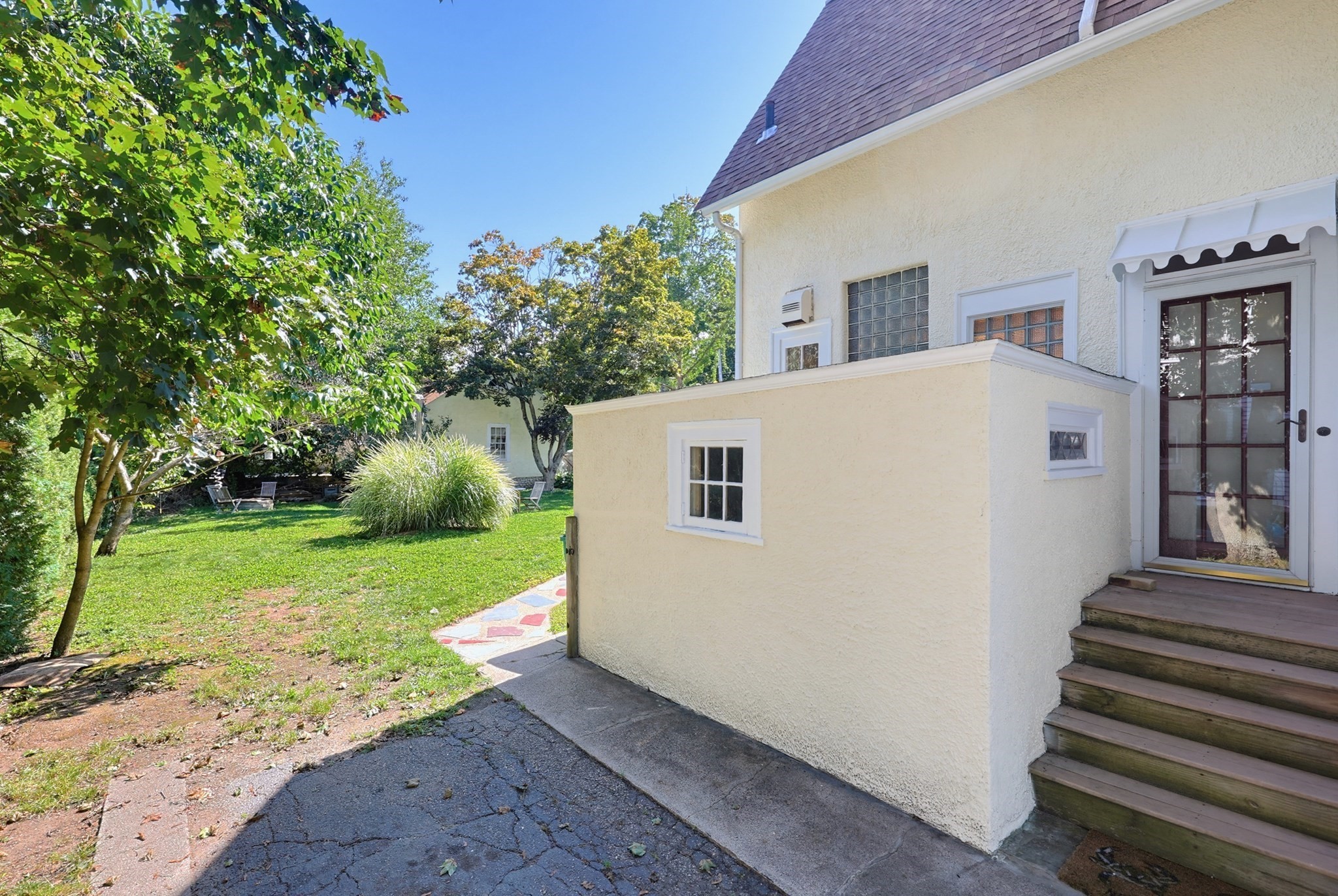 218 County St. Property Photo 40