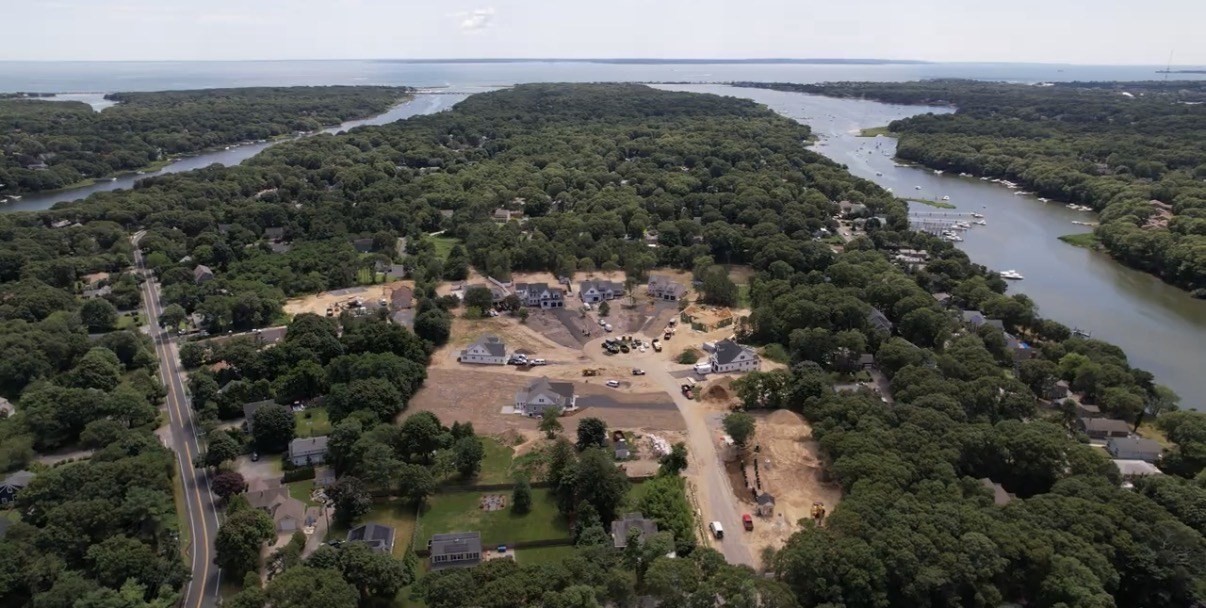 3 Sailaway Lane Property Photo 13