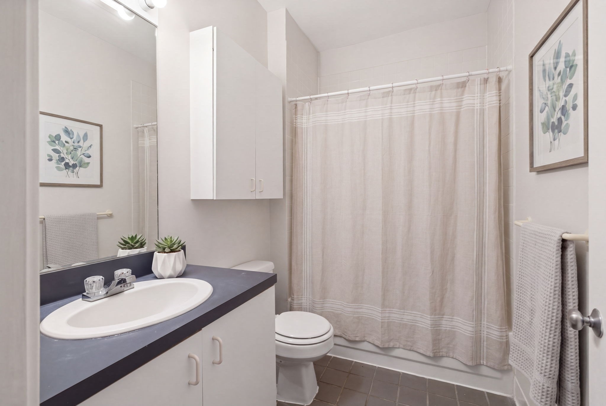218 Thorndike St # 208b Property Photo 7