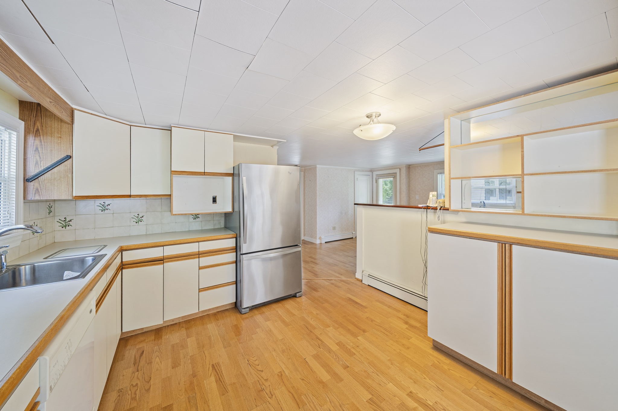 508 Center St Property Photo 6