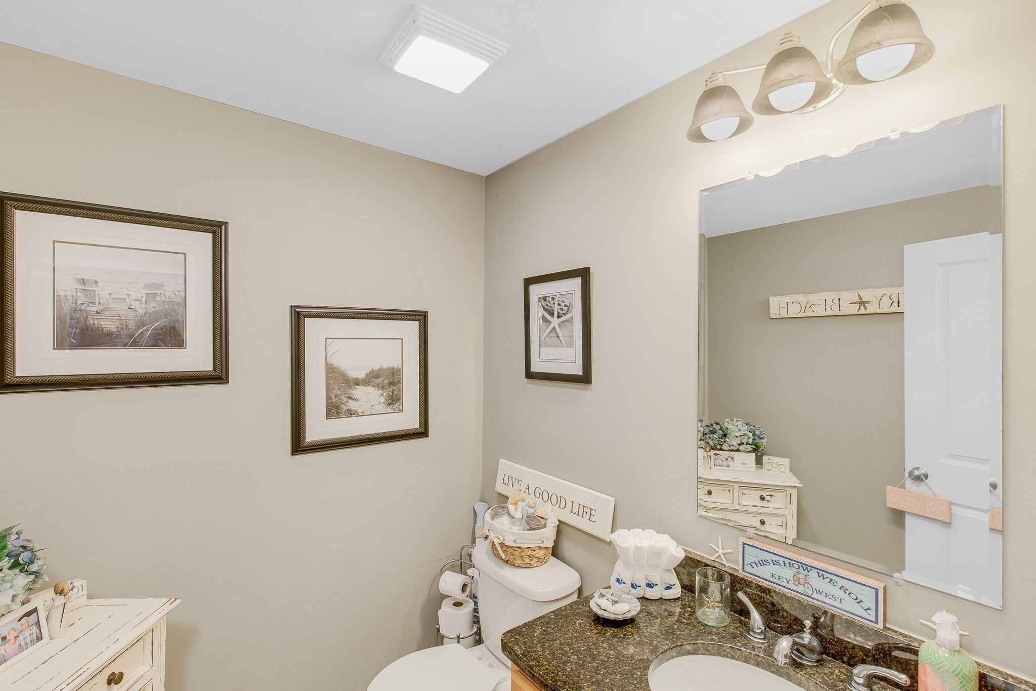 11 Partridge Ln # B Property Photo 9