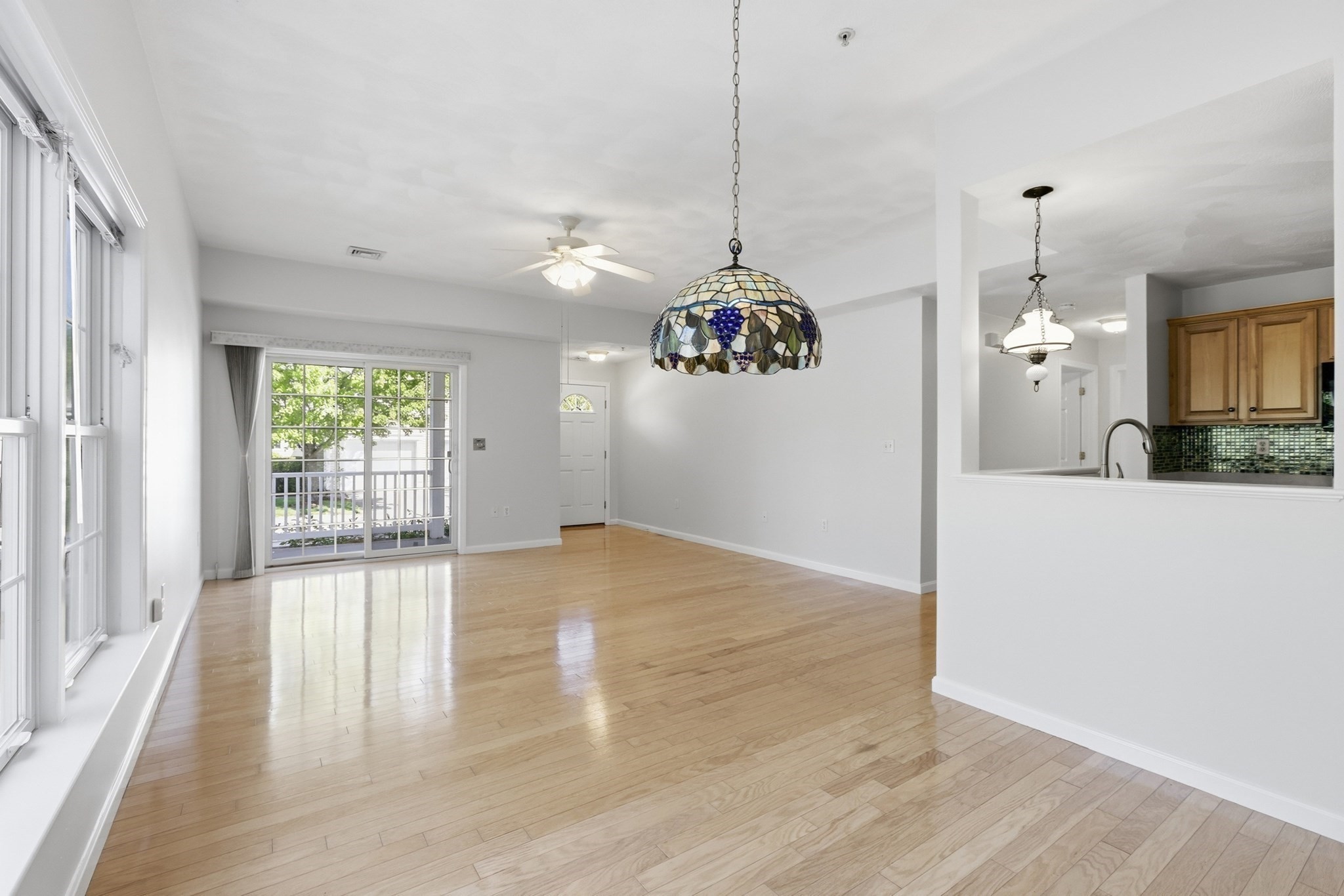 307 Autumn Ridge Dr # 307 Property Photo 7