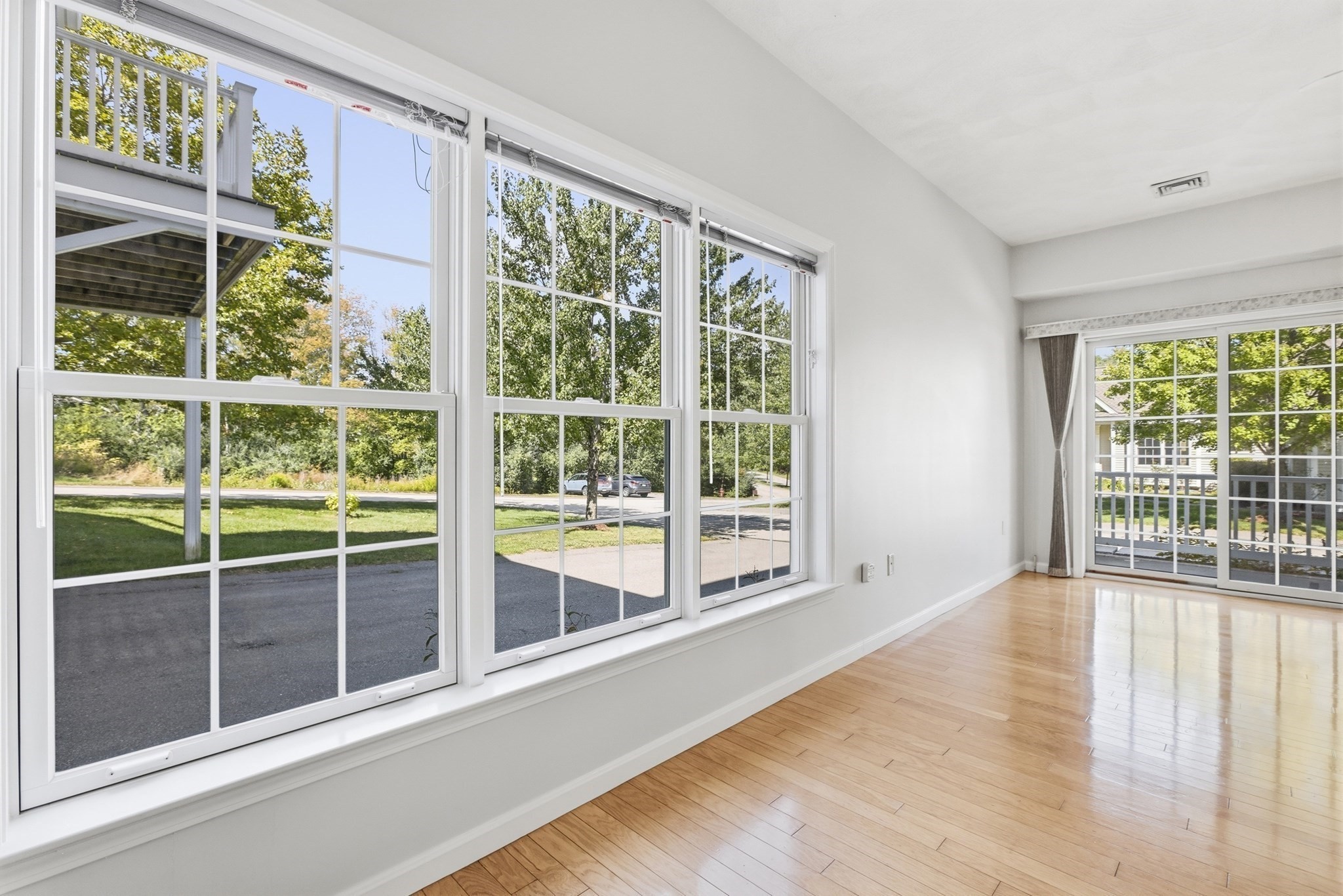 307 Autumn Ridge Dr # 307 Property Photo 10