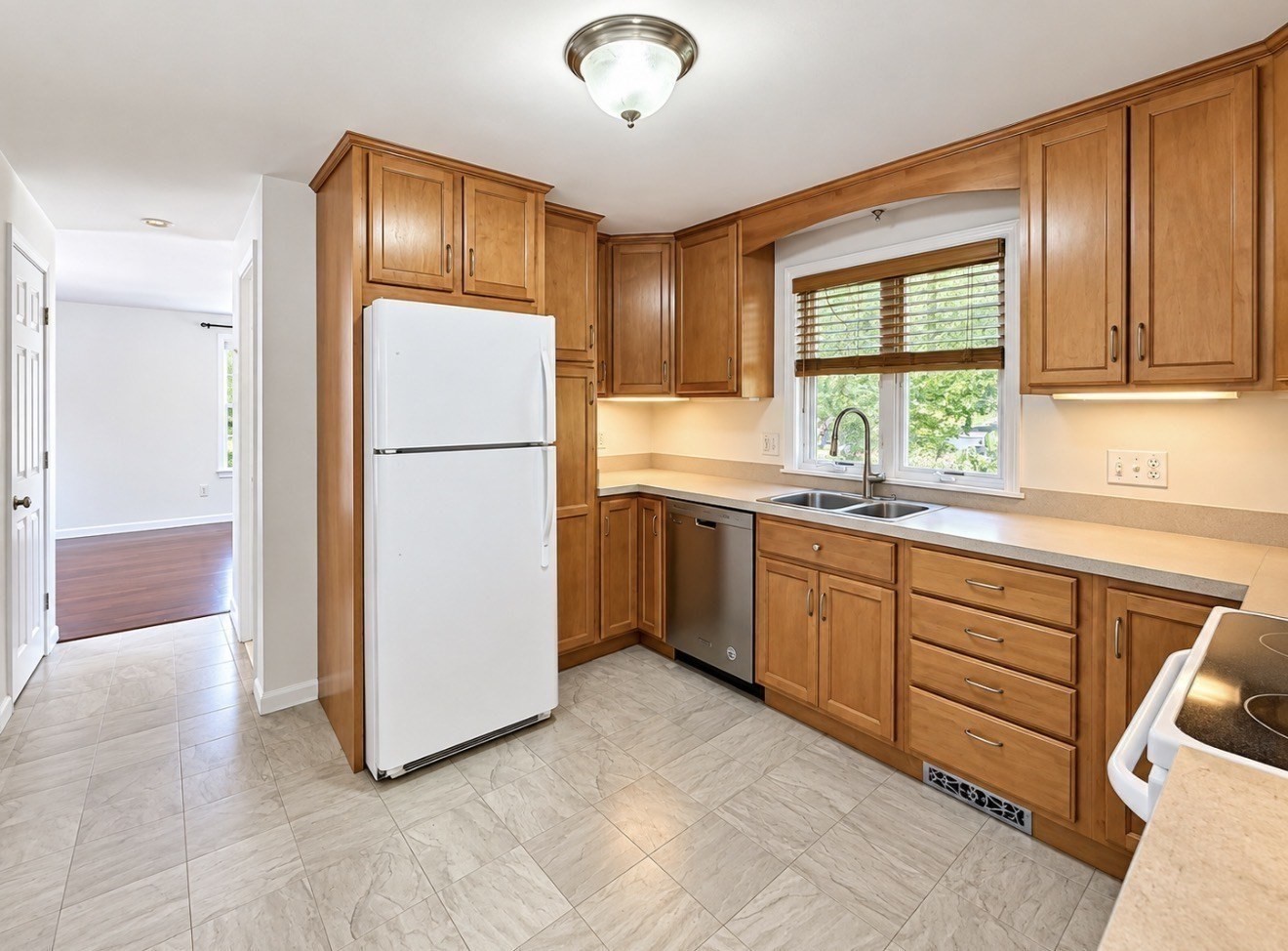 6 North Lane Property Photo 6