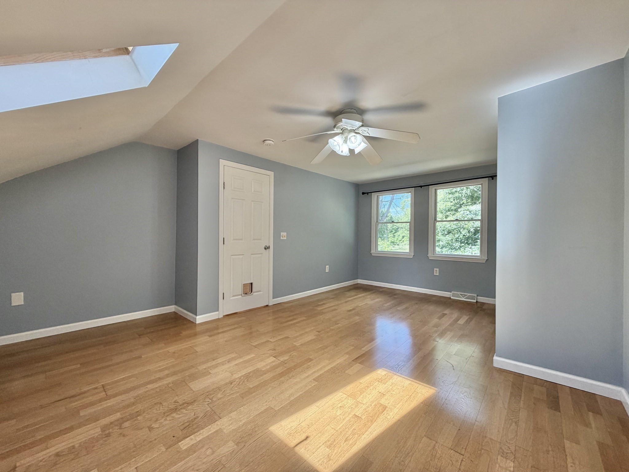 6 North Lane Property Photo 19
