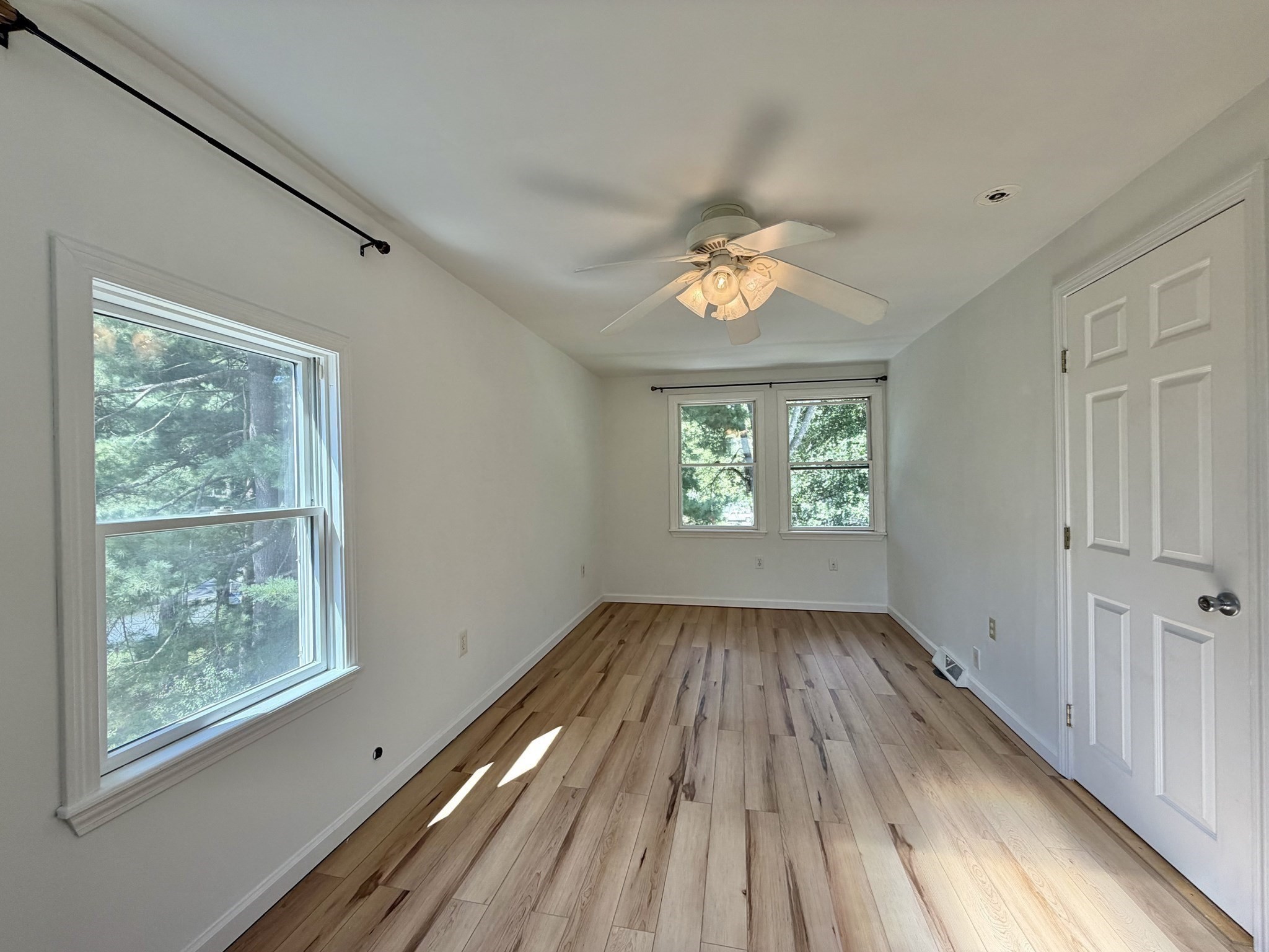 6 North Lane Property Photo 23