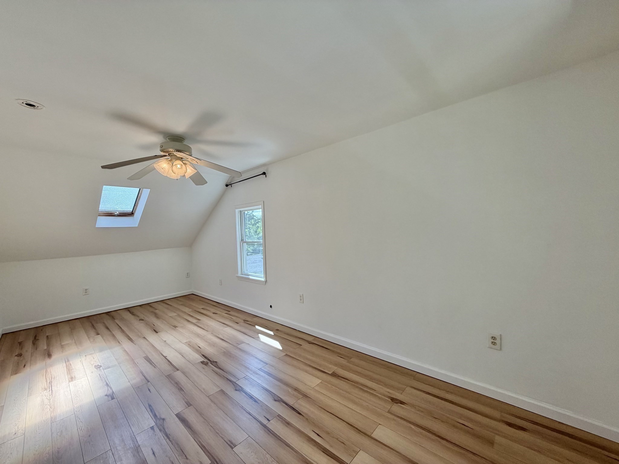 6 North Lane Property Photo 24