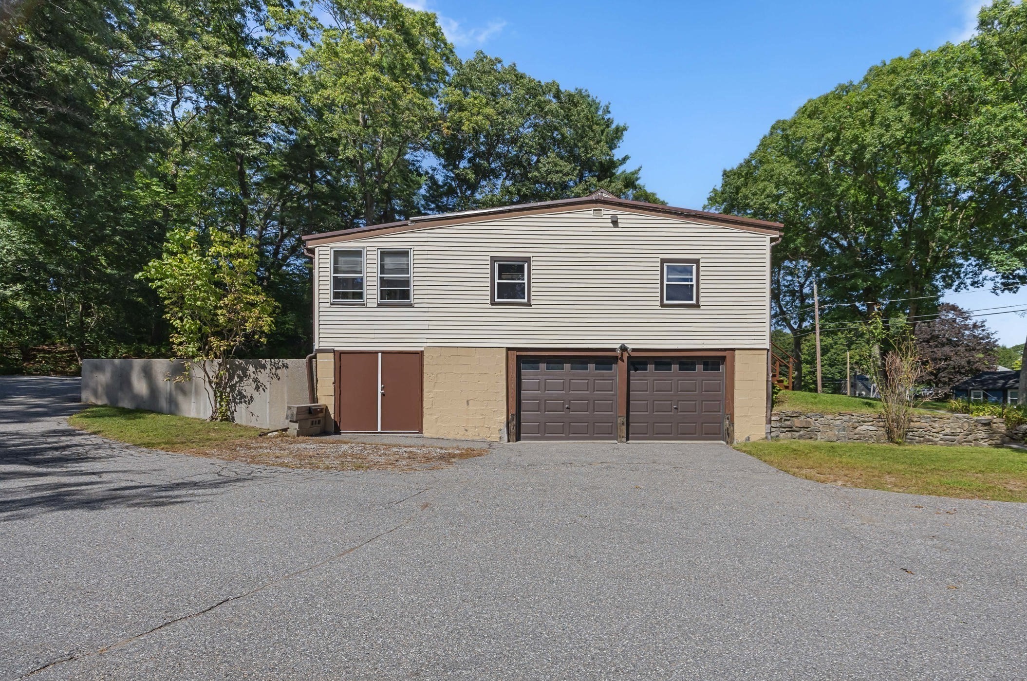 18 Old Dudley Rd Property Photo 39