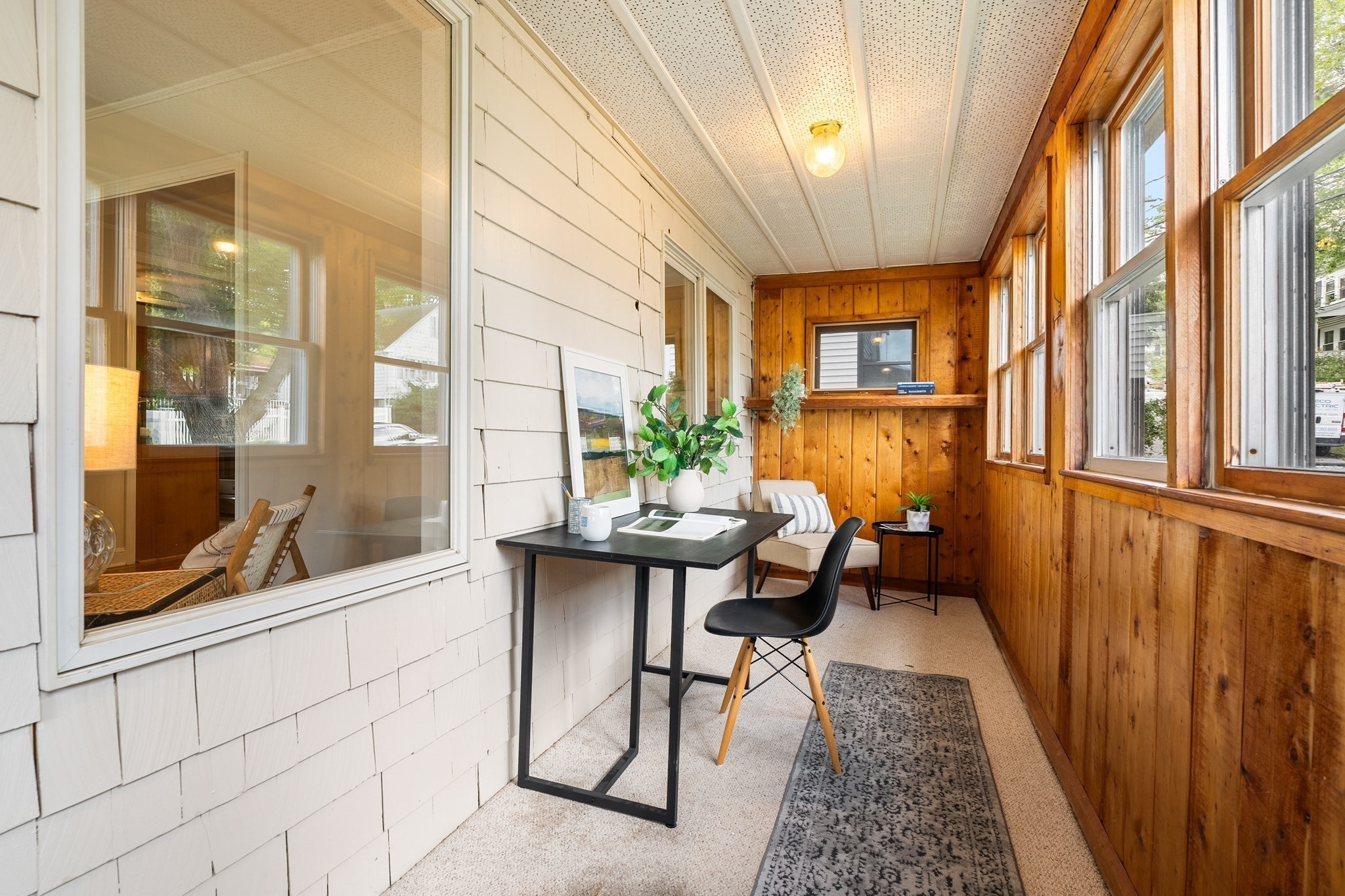 94 Hibbert St Property Photo 3