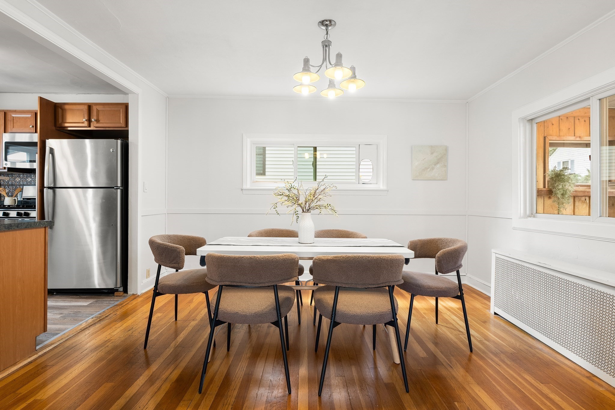 94 Hibbert St Property Photo 10