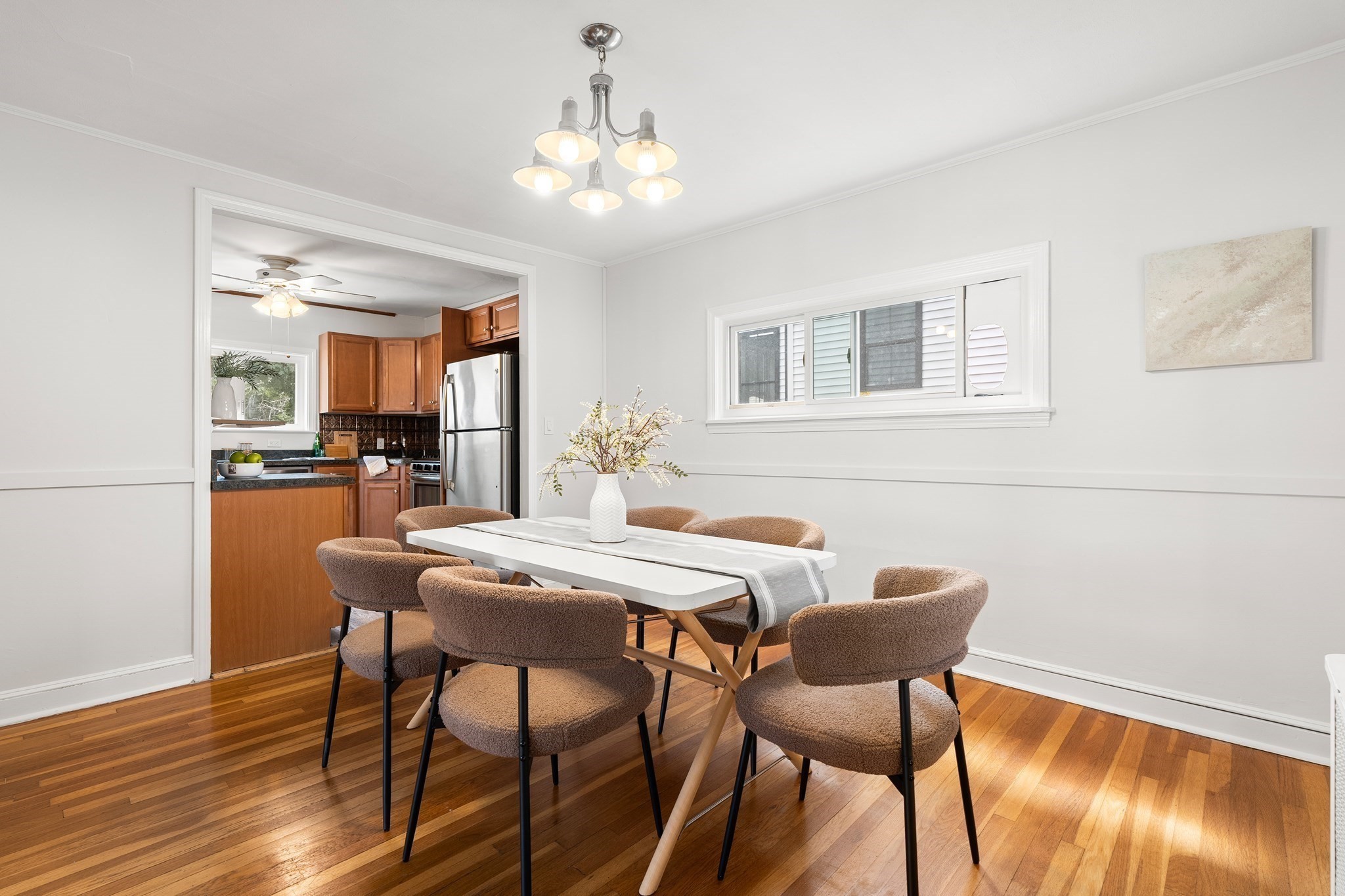 94 Hibbert St Property Photo 13