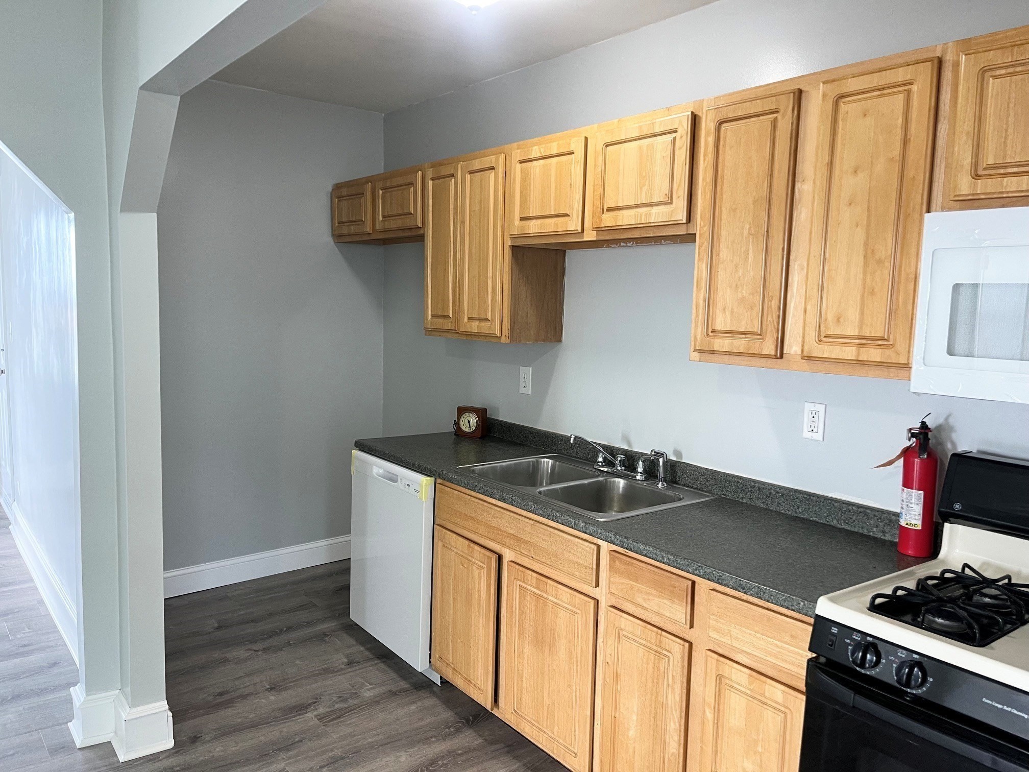 233 Division St. # 2w Property Photo 3