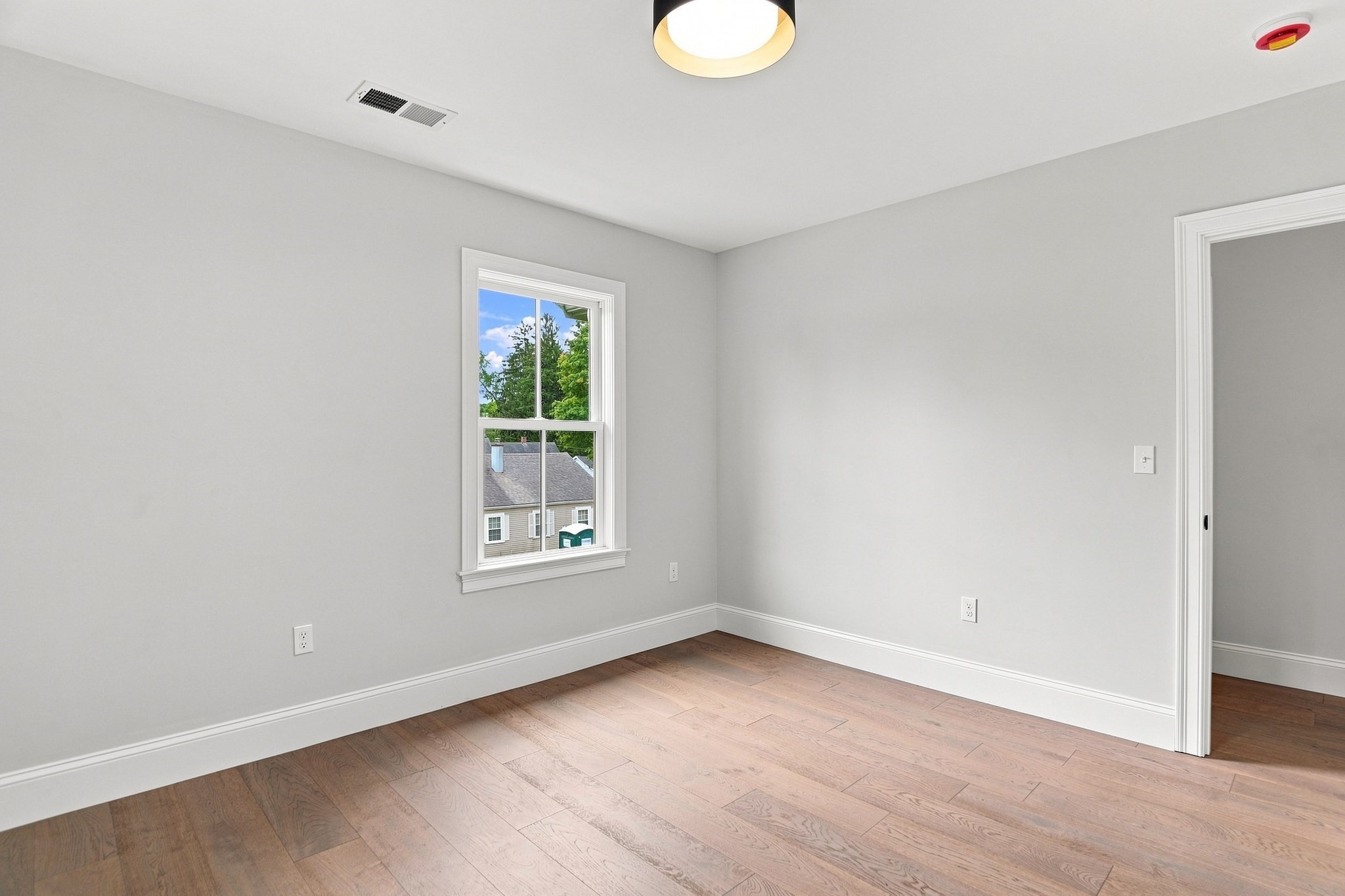 14 Maple Property Photo 28