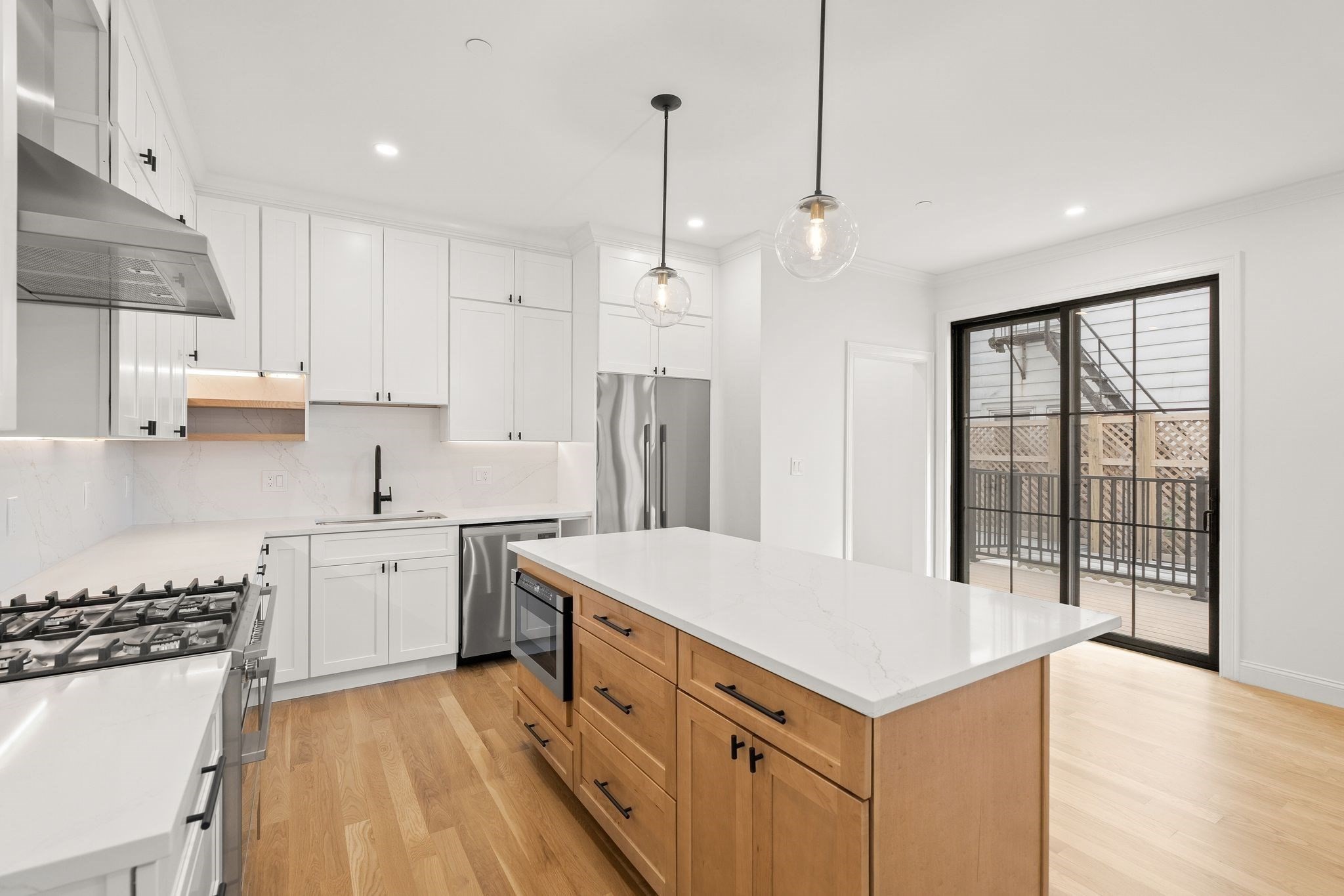 27 Shepard St # 3 Property Photo 10