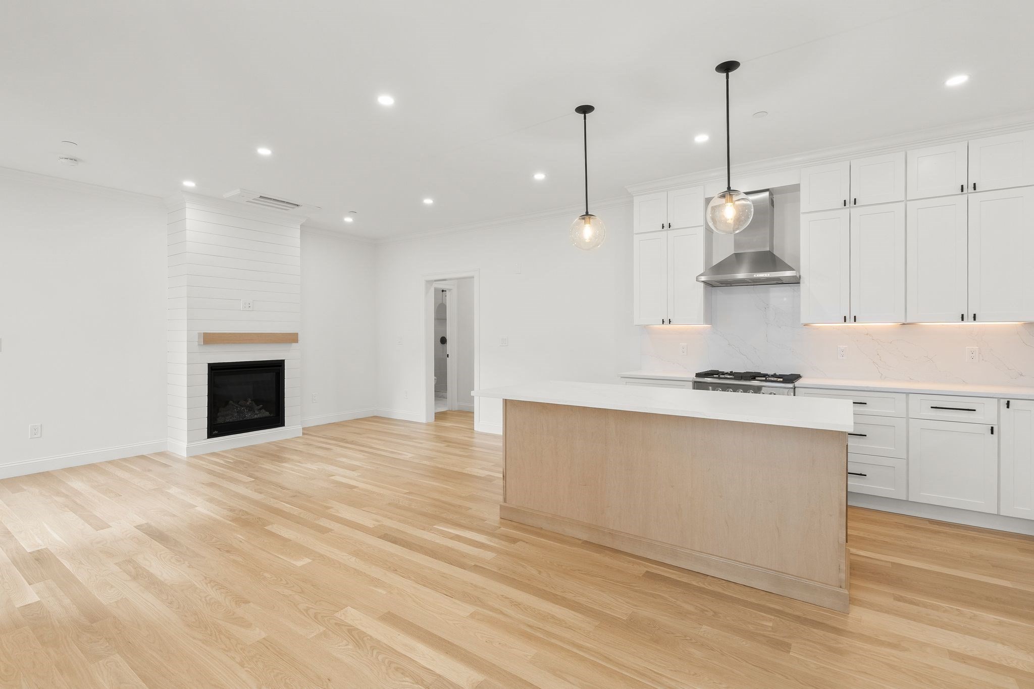 27 Shepard St # 3 Property Photo 15