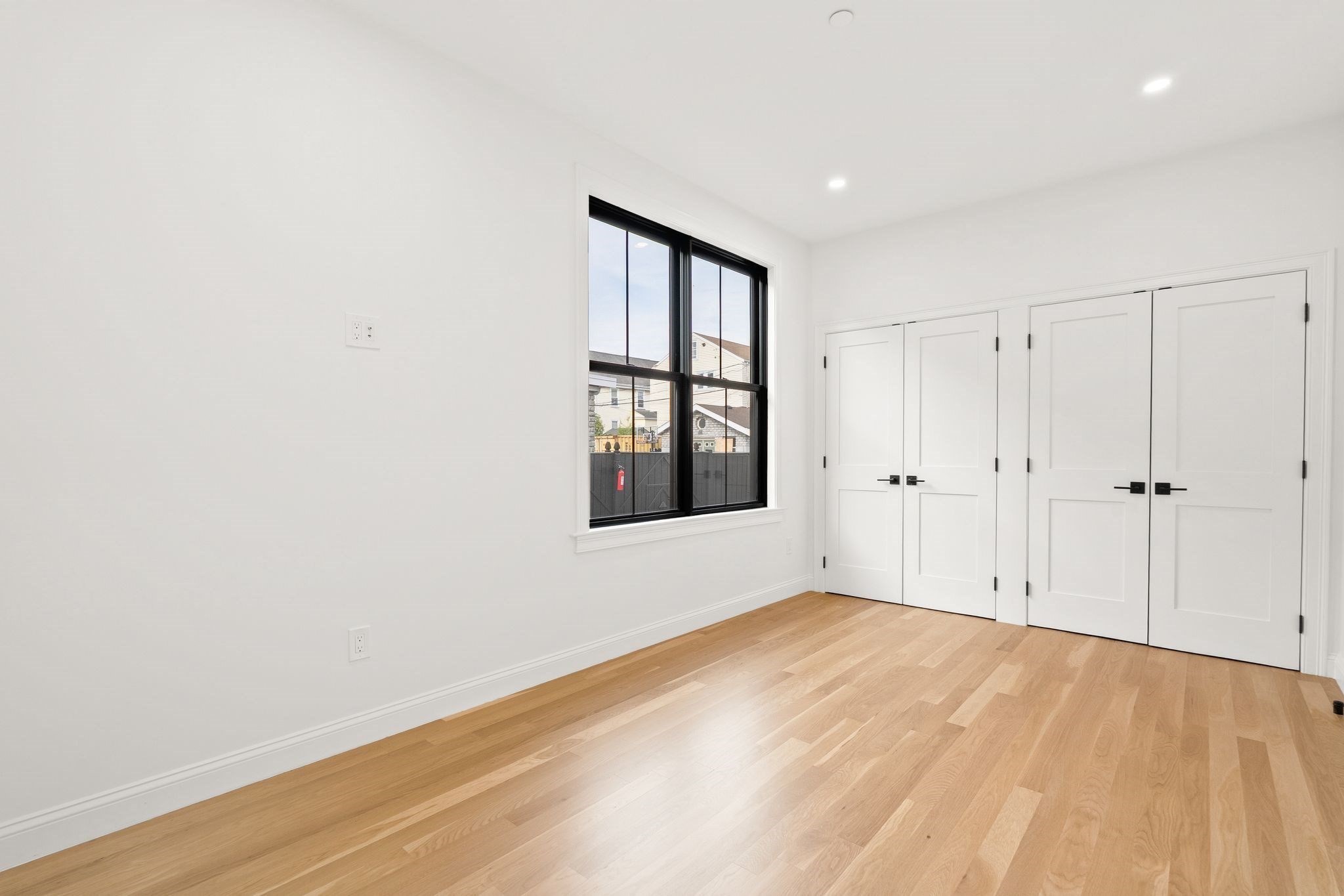 27 Shepard St # 3 Property Photo 18