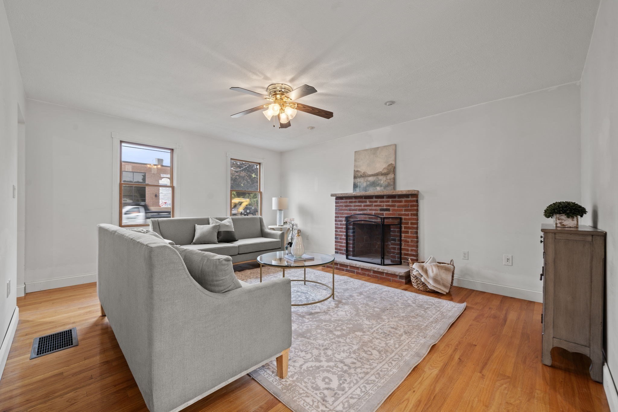 119 Winn Street Property Photo 5