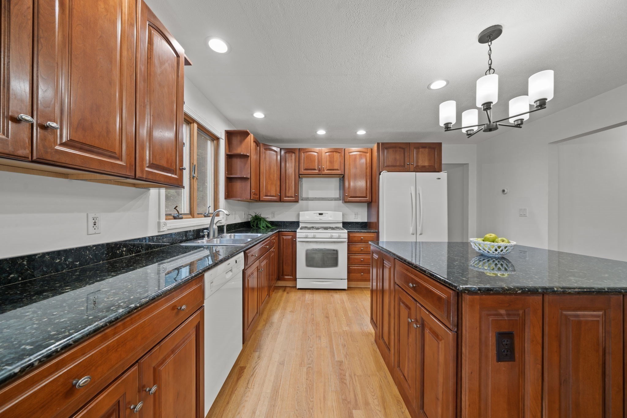 119 Winn Street Property Photo 15