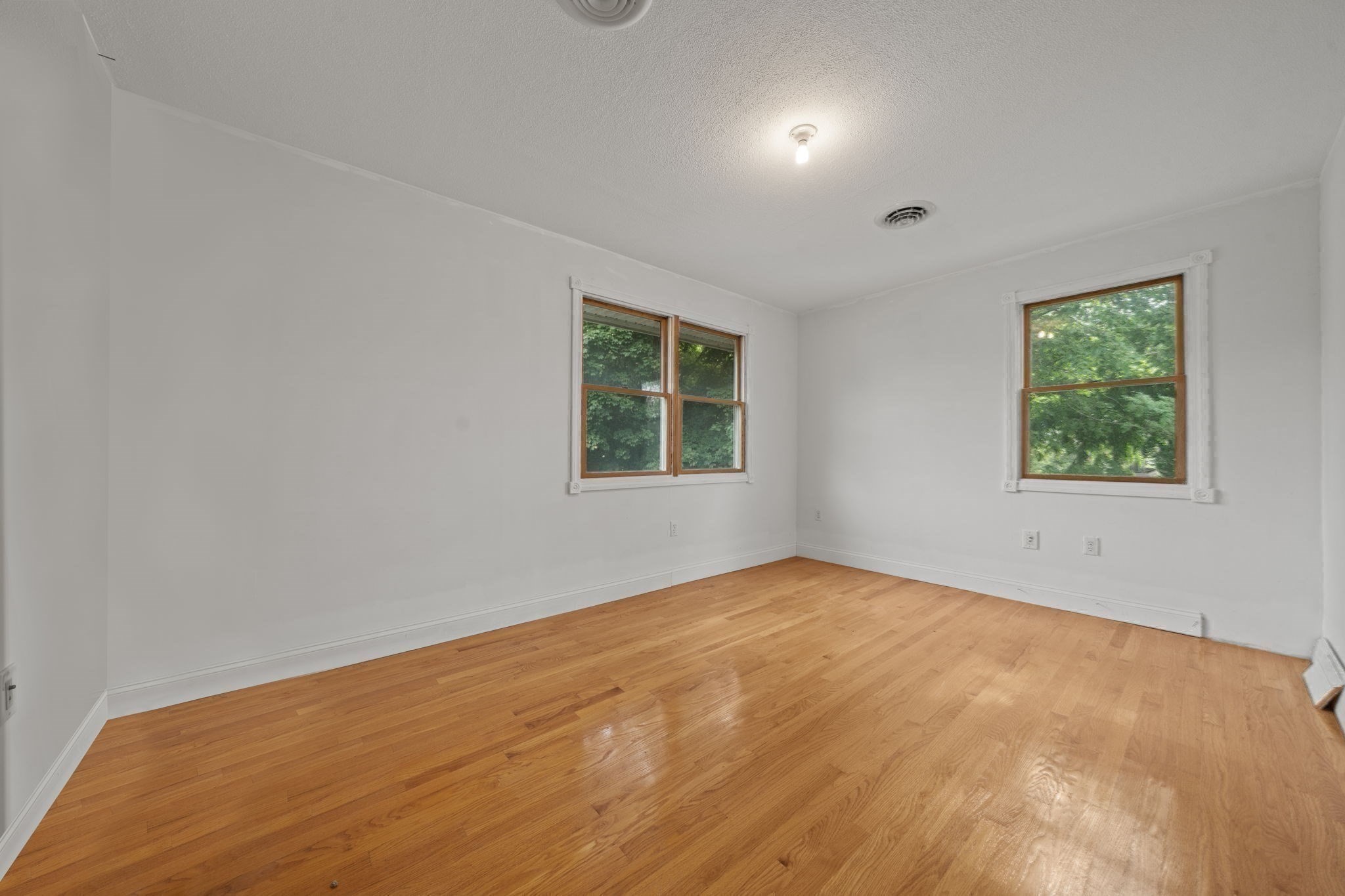 119 Winn Street Property Photo 22