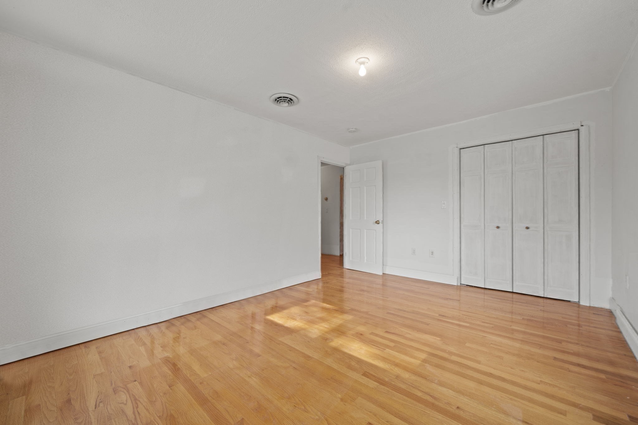119 Winn Street Property Photo 27