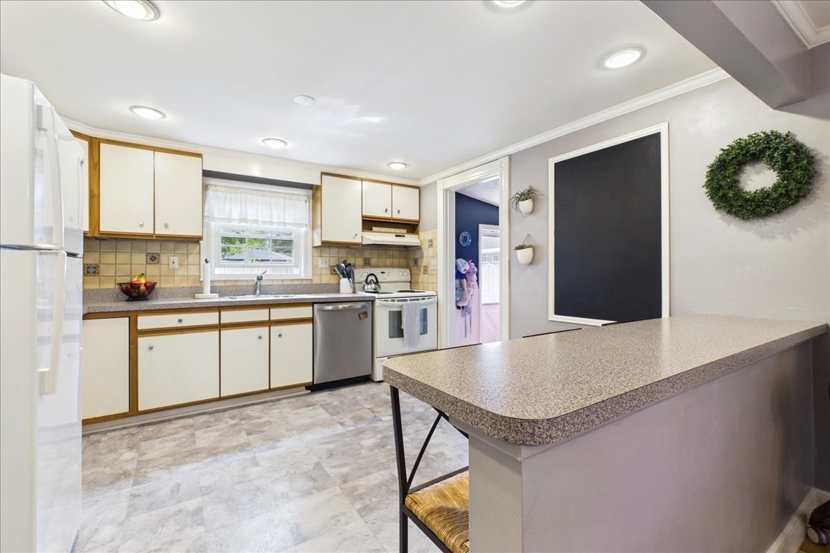 65 Turner Street Property Photo 14