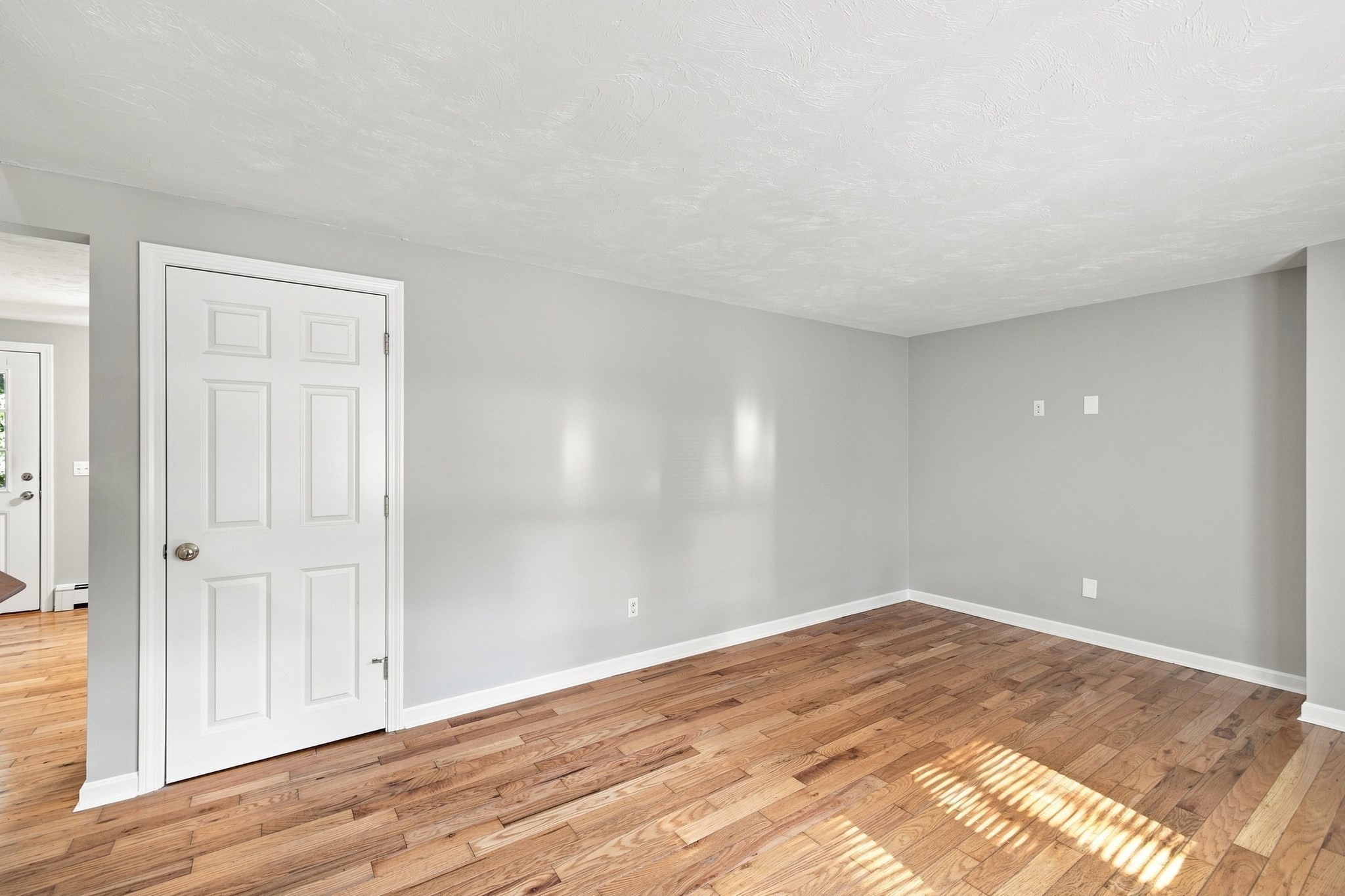 90 Waterhouse Drive # A Property Photo 2