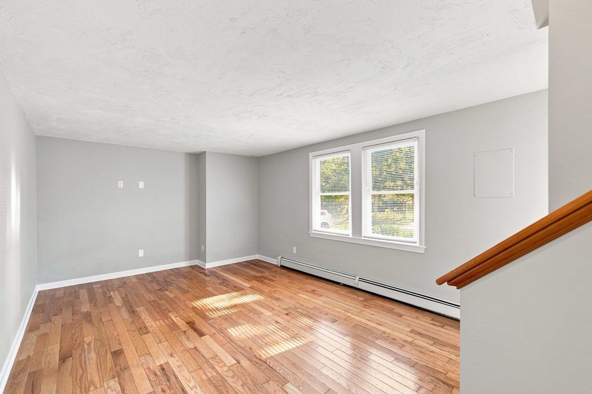 90 Waterhouse Drive # A Property Photo 4