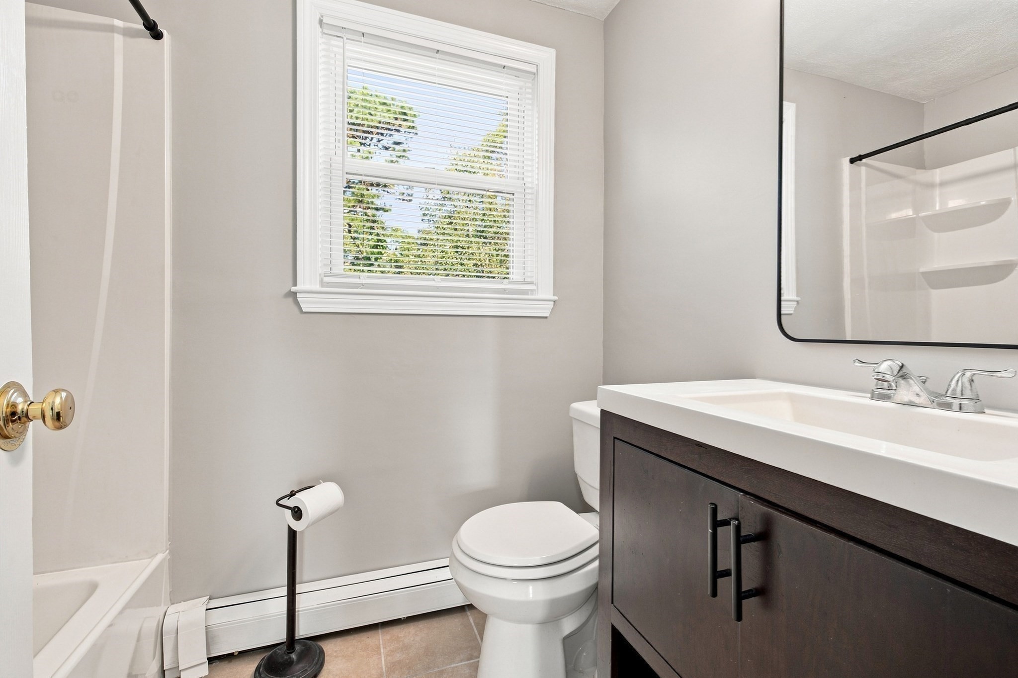90 Waterhouse Drive # A Property Photo 23