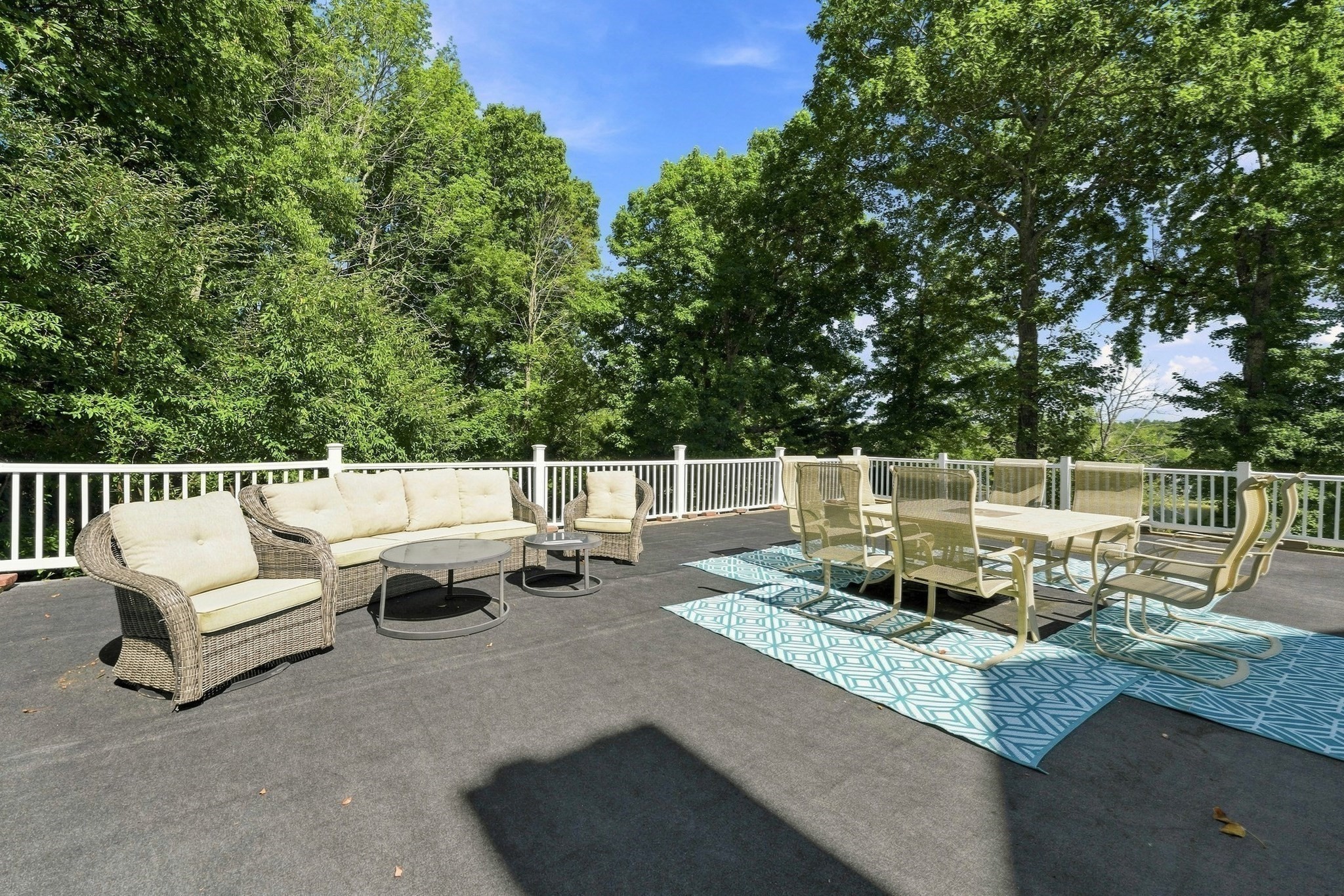 8 Bayberry Ln Property Photo 13