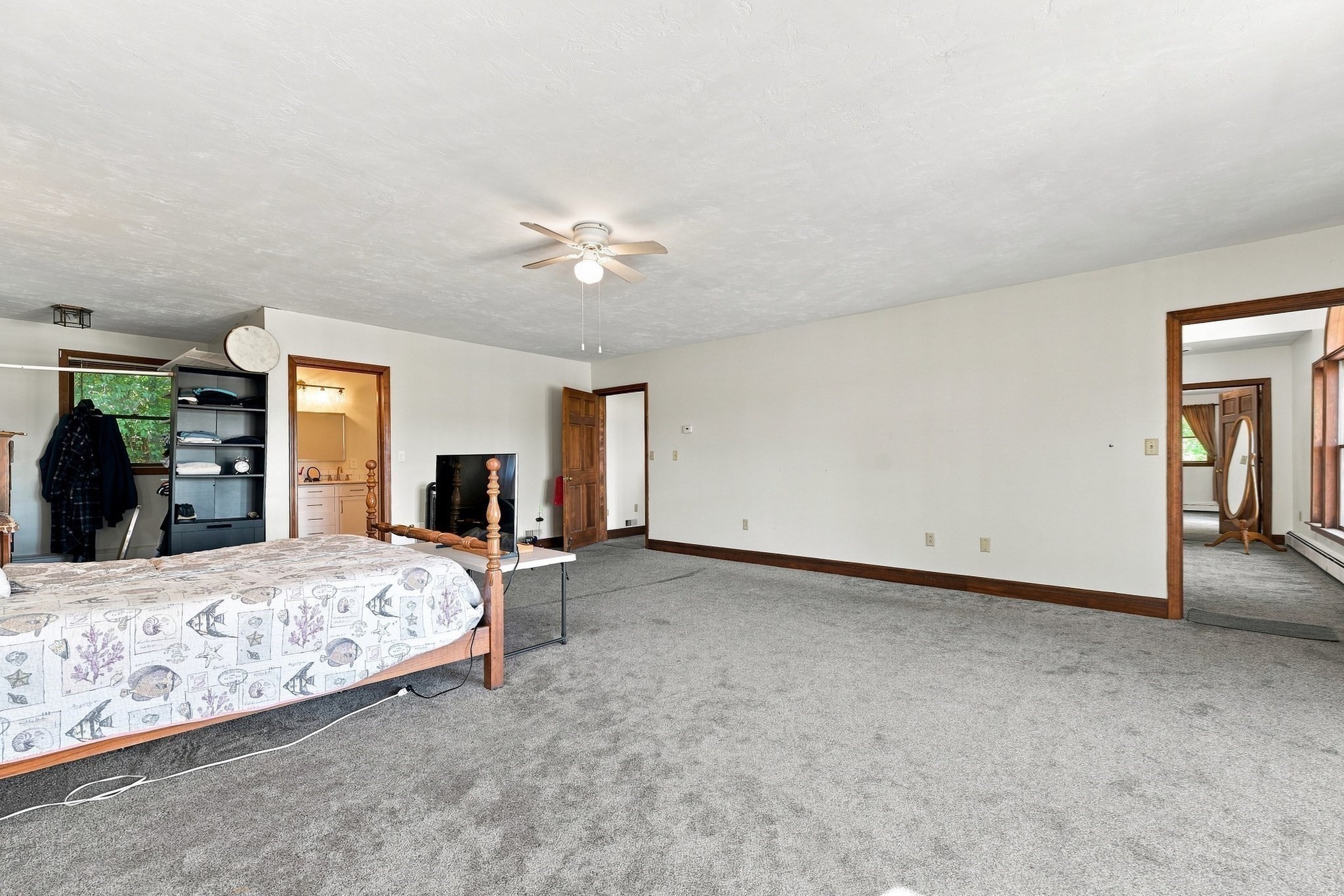 8 Bayberry Ln Property Photo 15