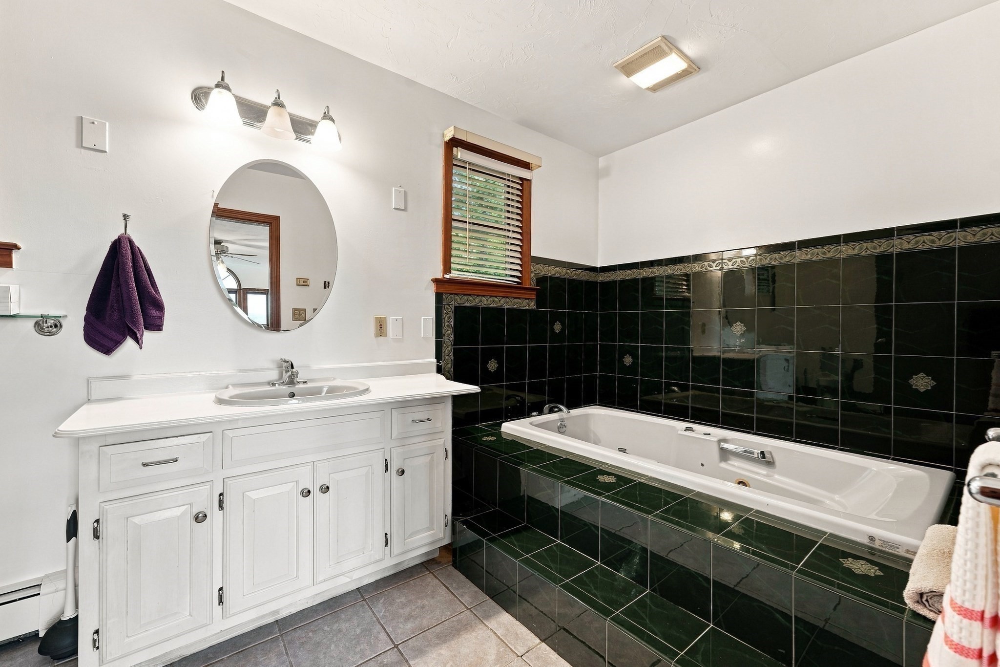 8 Bayberry Ln Property Photo 18